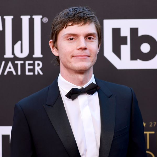 Evan Peters