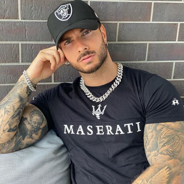 Julian Evangelos