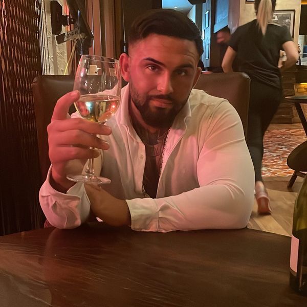 Sasa Are You The One?