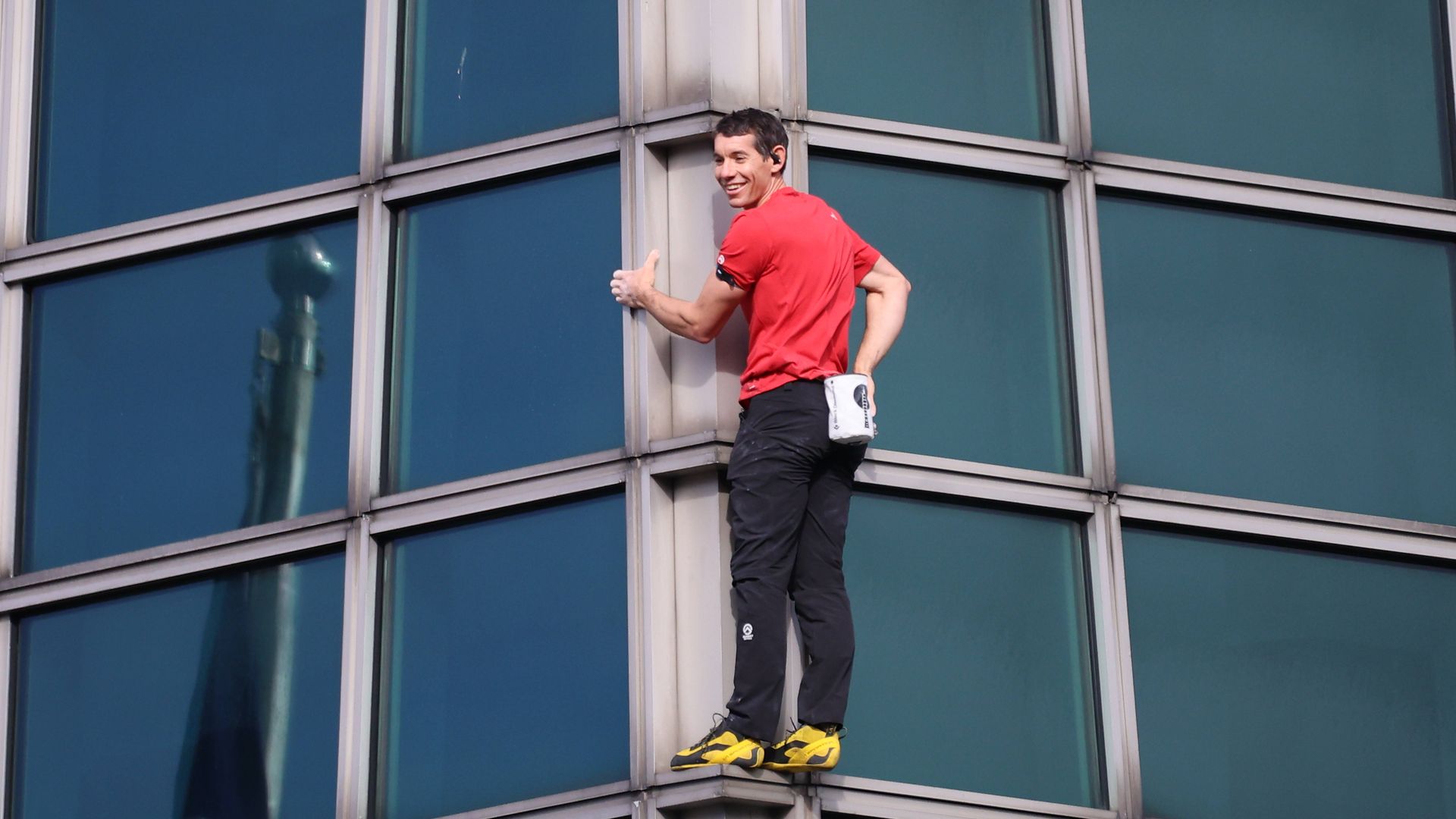 Taipei-101-bezwungen-Wie-kam-Alex-Honnold-wieder-runter-