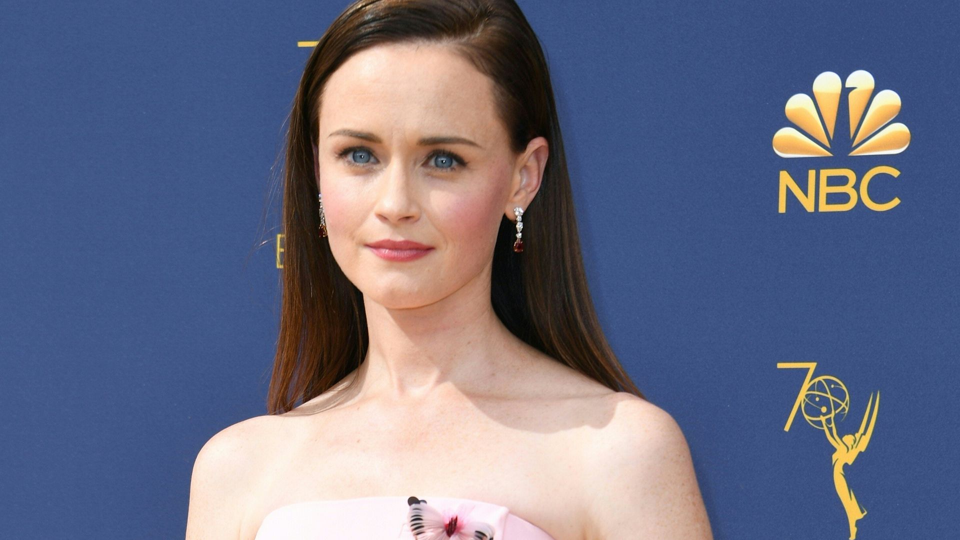 how much did alexis bledel make per episode