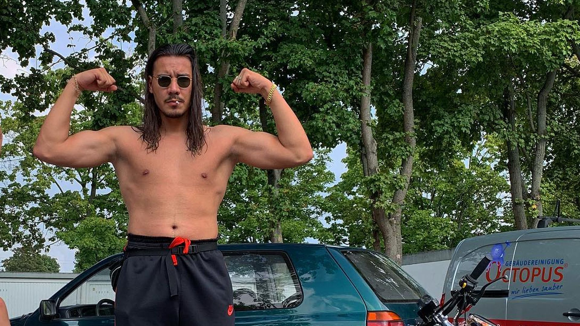 Neuer-Apache-207-Song-nimmt-toxische-M-nnlichkeit-aufs-Korn