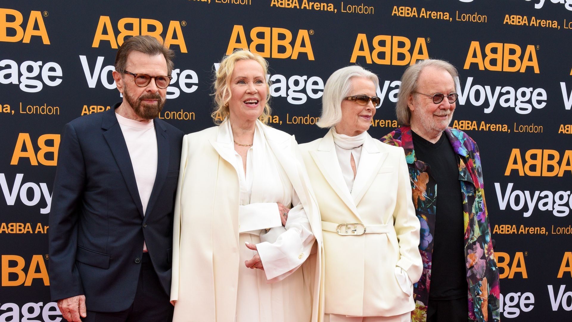 Легендарний шведський гурт ABBA припиняє підписувати автографи для шанувальників після смерті менеджерки