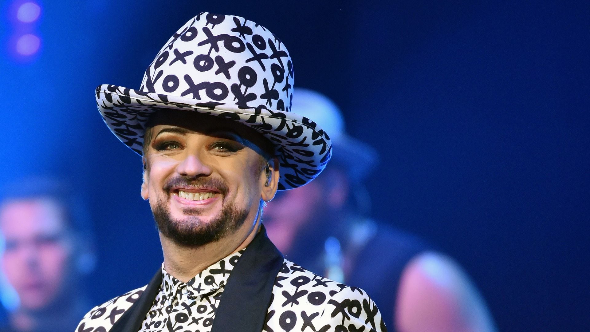 Boy-George-ber-Identit-t-Internet-und-die-verzerrte-Welt