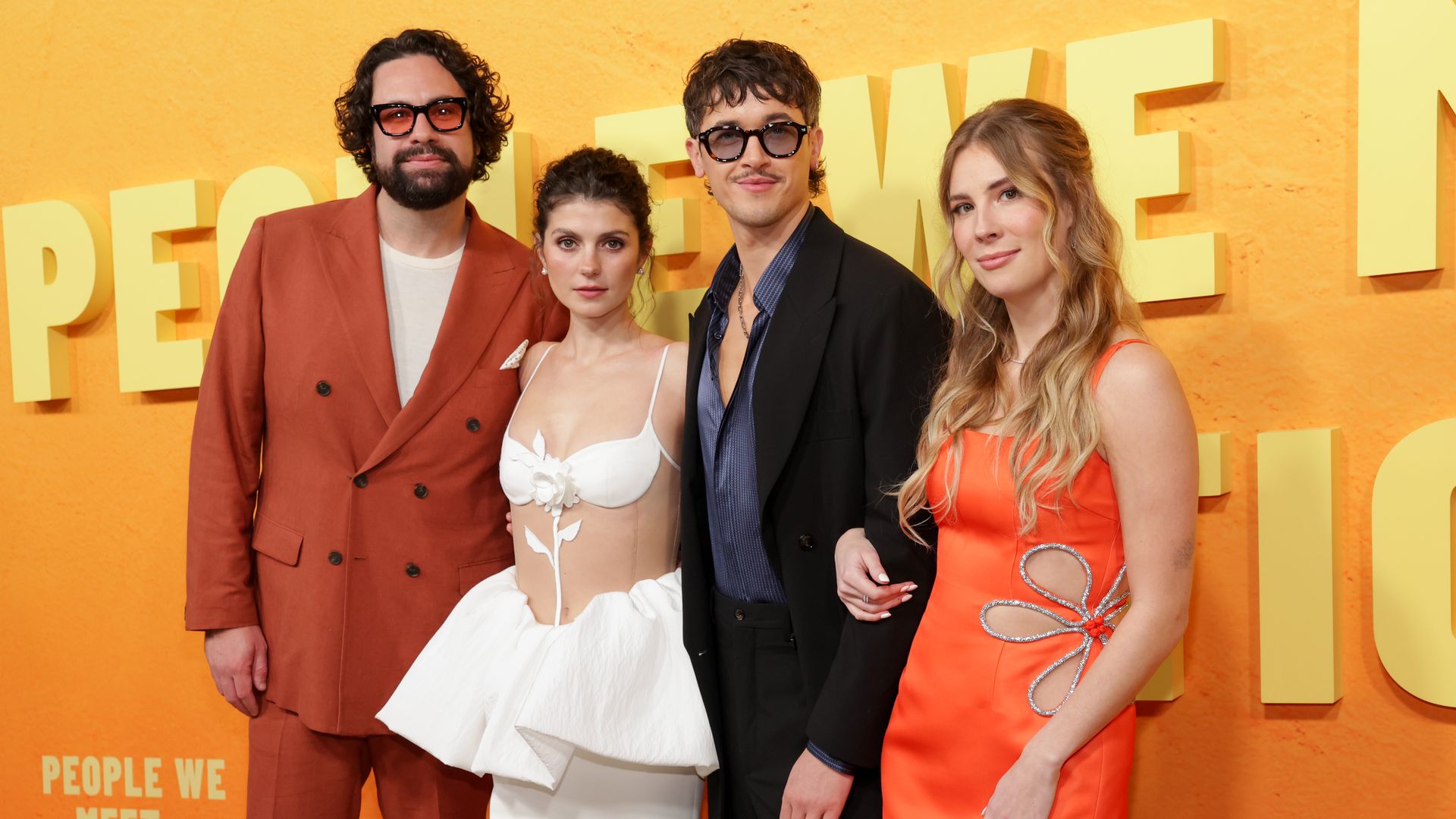 Romanze-People-We-Meet-on-Vacation-erobert-Netflix-Charts