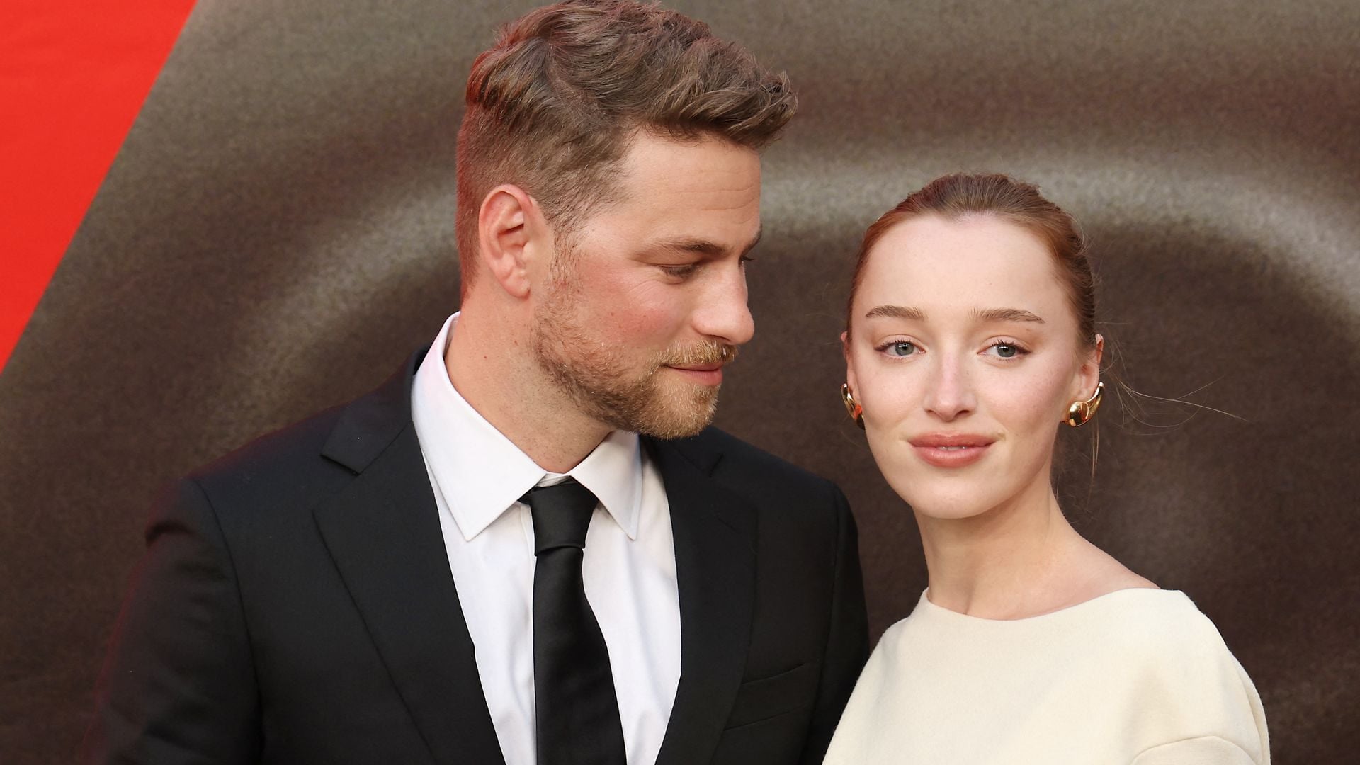"Bridgerton"-Star Phoebe Dynevor hat heimlich geheiratet