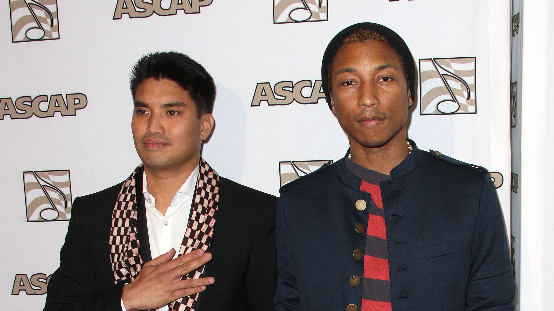 1-Mio-Dollar-Neptunes-Produzent-Chad-Hugo-verklagt-Pharrell
