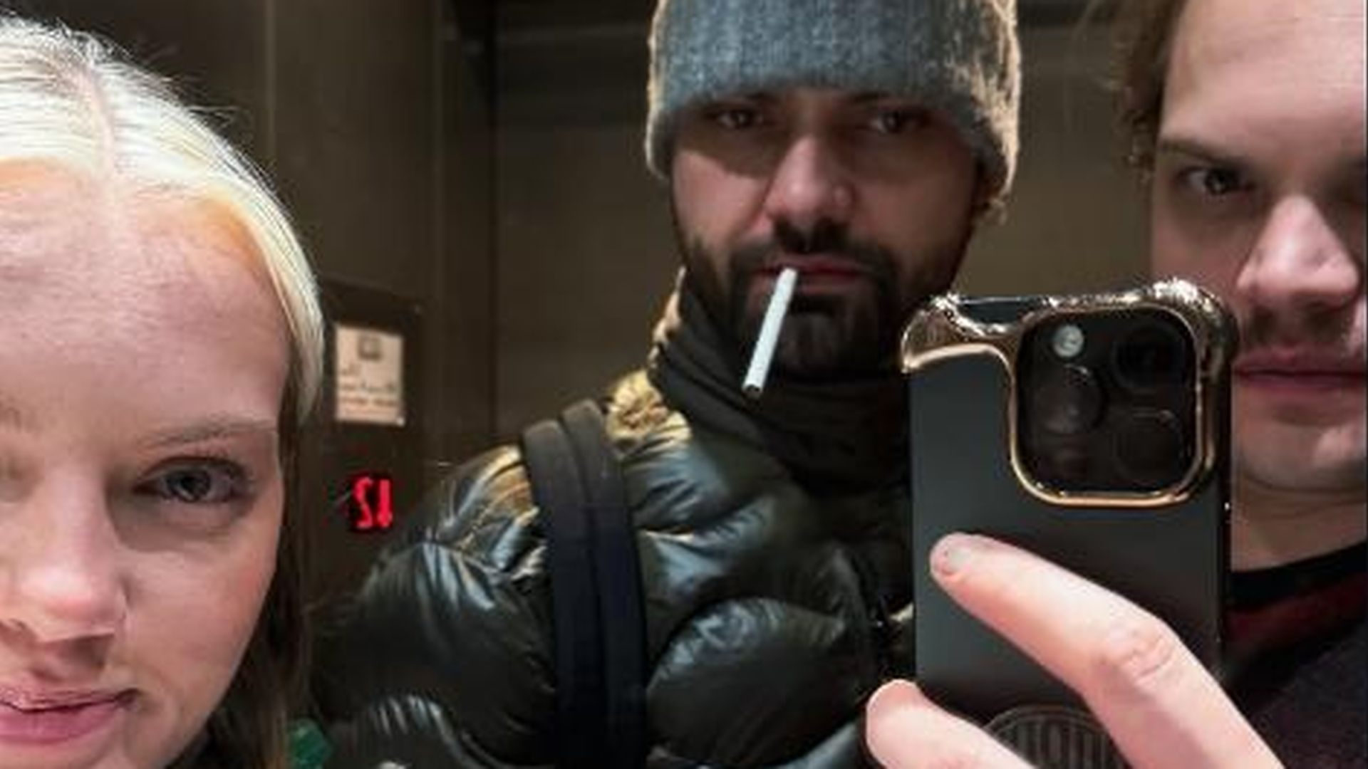 Selten-Die-drei-Ochsenknecht-Geschwister-teilen-Selfie