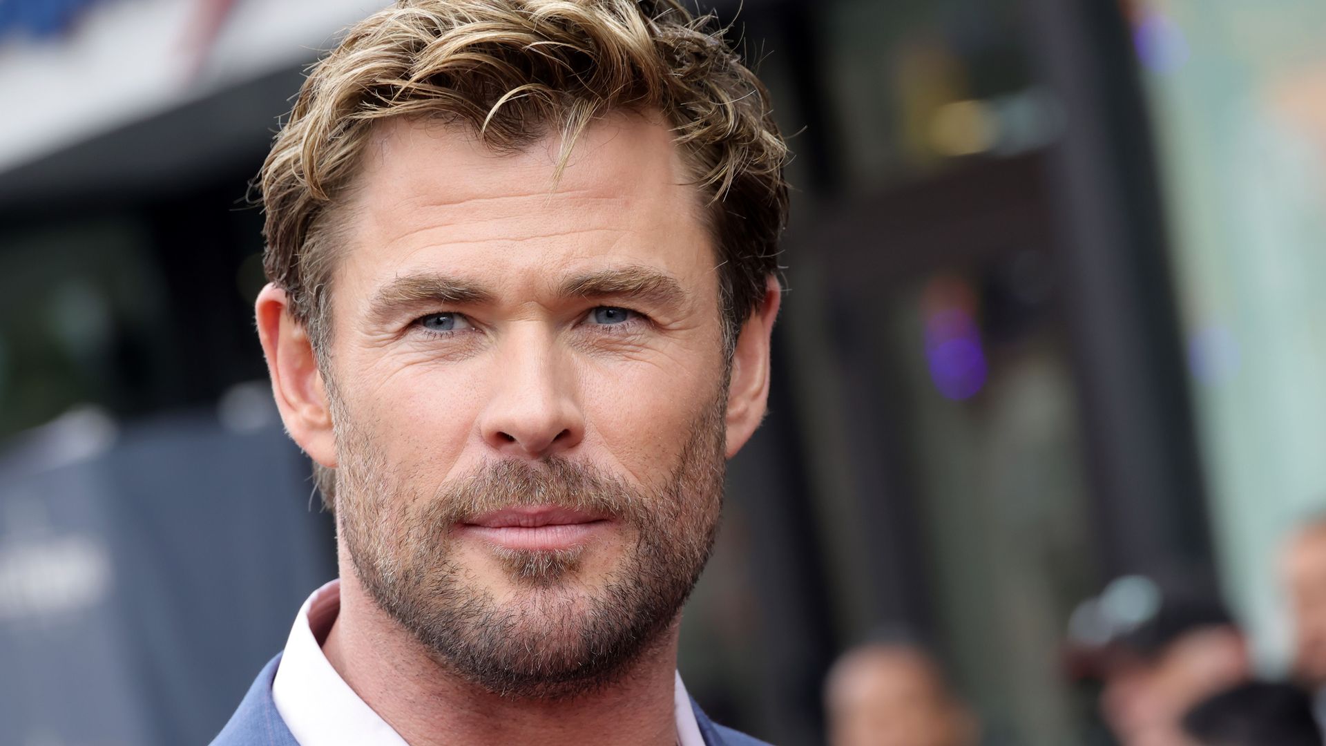 Chris-Hemsworth-spricht-ber-Alzheimer-Diagnose-des-Vaters