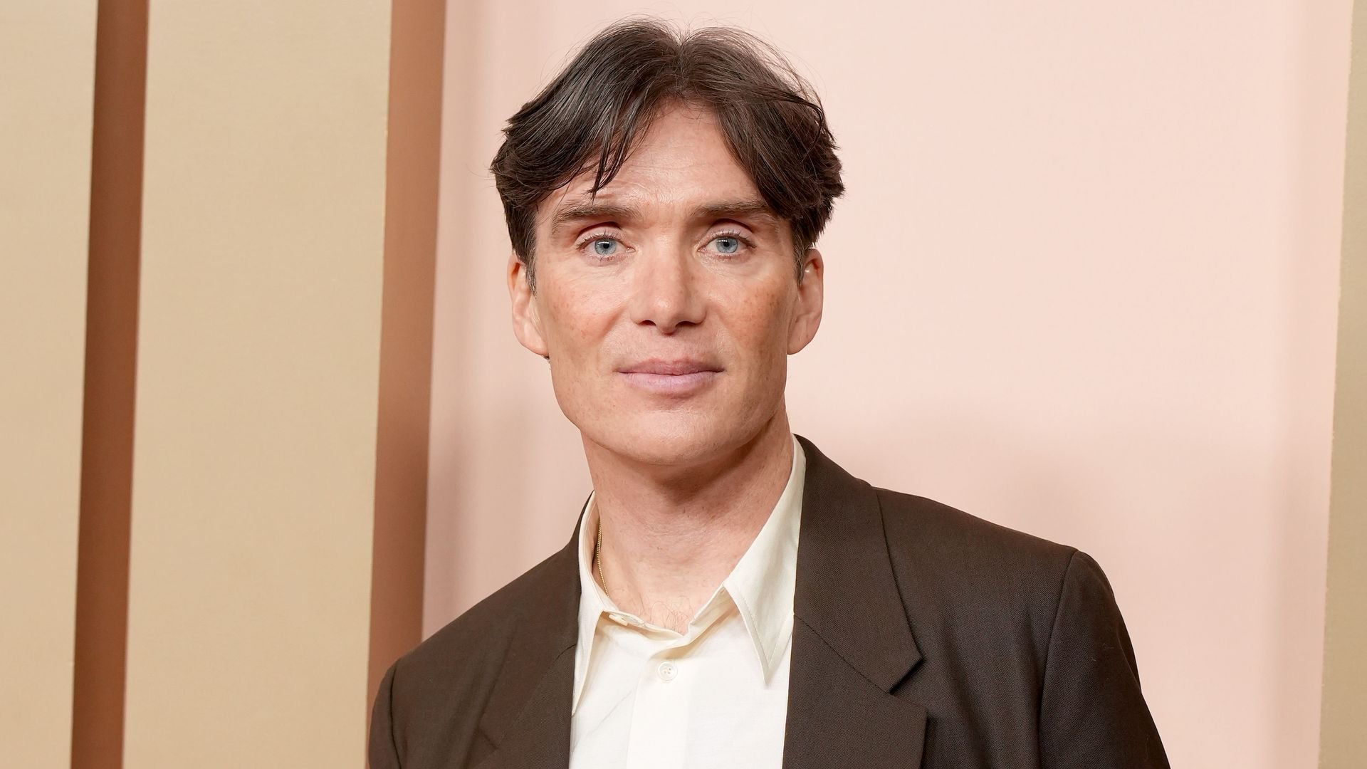Erster-Trailer-zum-neuen-Netflix-Drama-mit-Cillian-Murphy