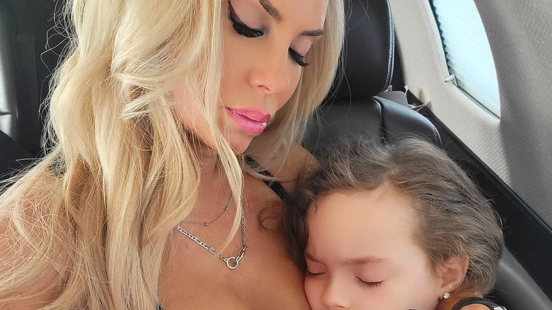 Deshalb-stillte-Coco-Austin-ihre-Tochter-sechs-Jahre-lang