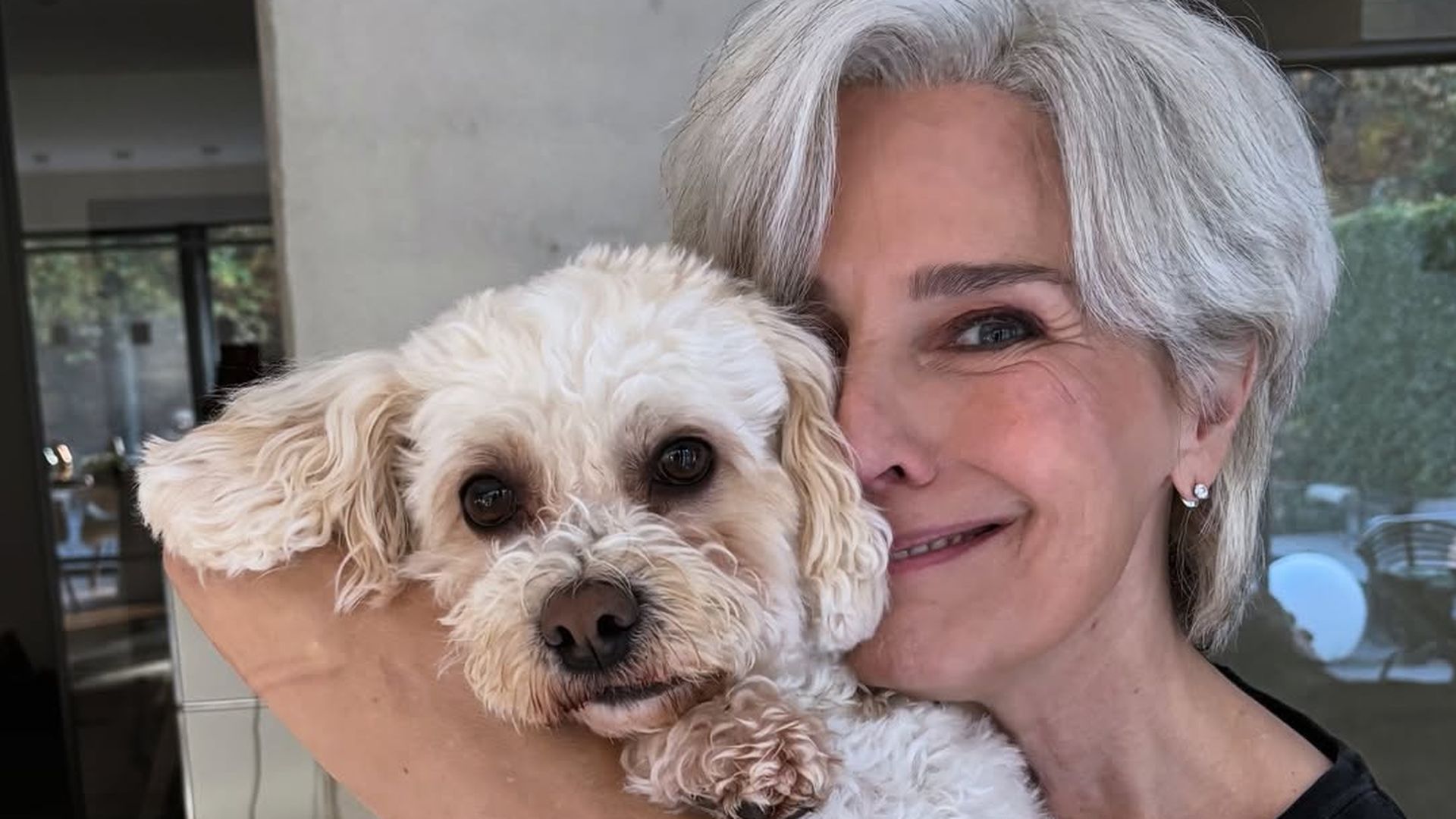 Fans flippen aus: Désirée Nosbusch hat jetzt graue Haare