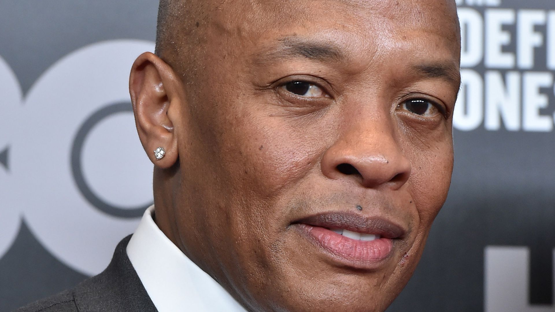 Drei Rapper Drei Schlaganfälle: Rapper Dr. Dre schwebte in Lebensgefahr!