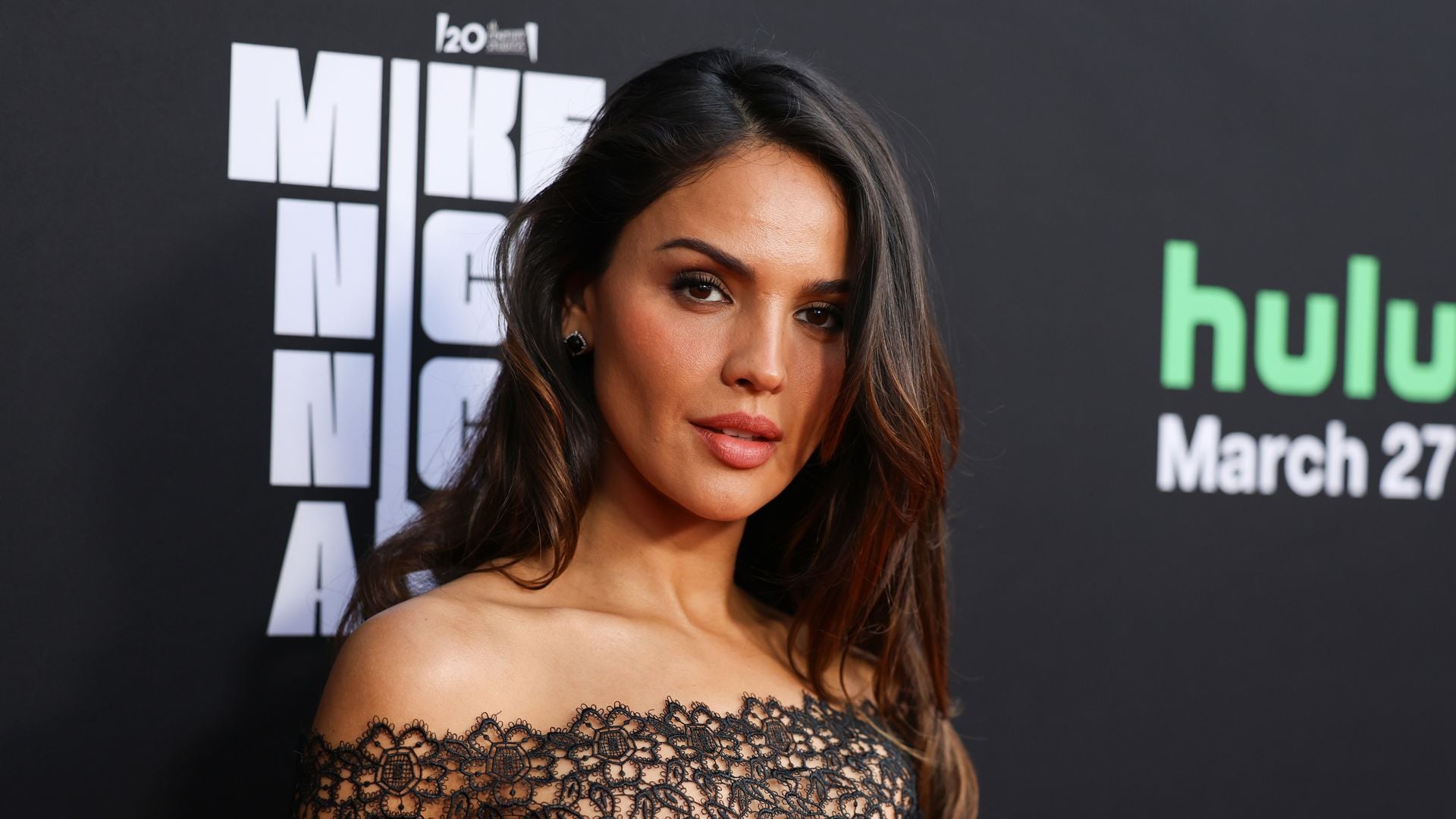 Eiza González kämpft sich für ihre neue Rolle zum Sixpack