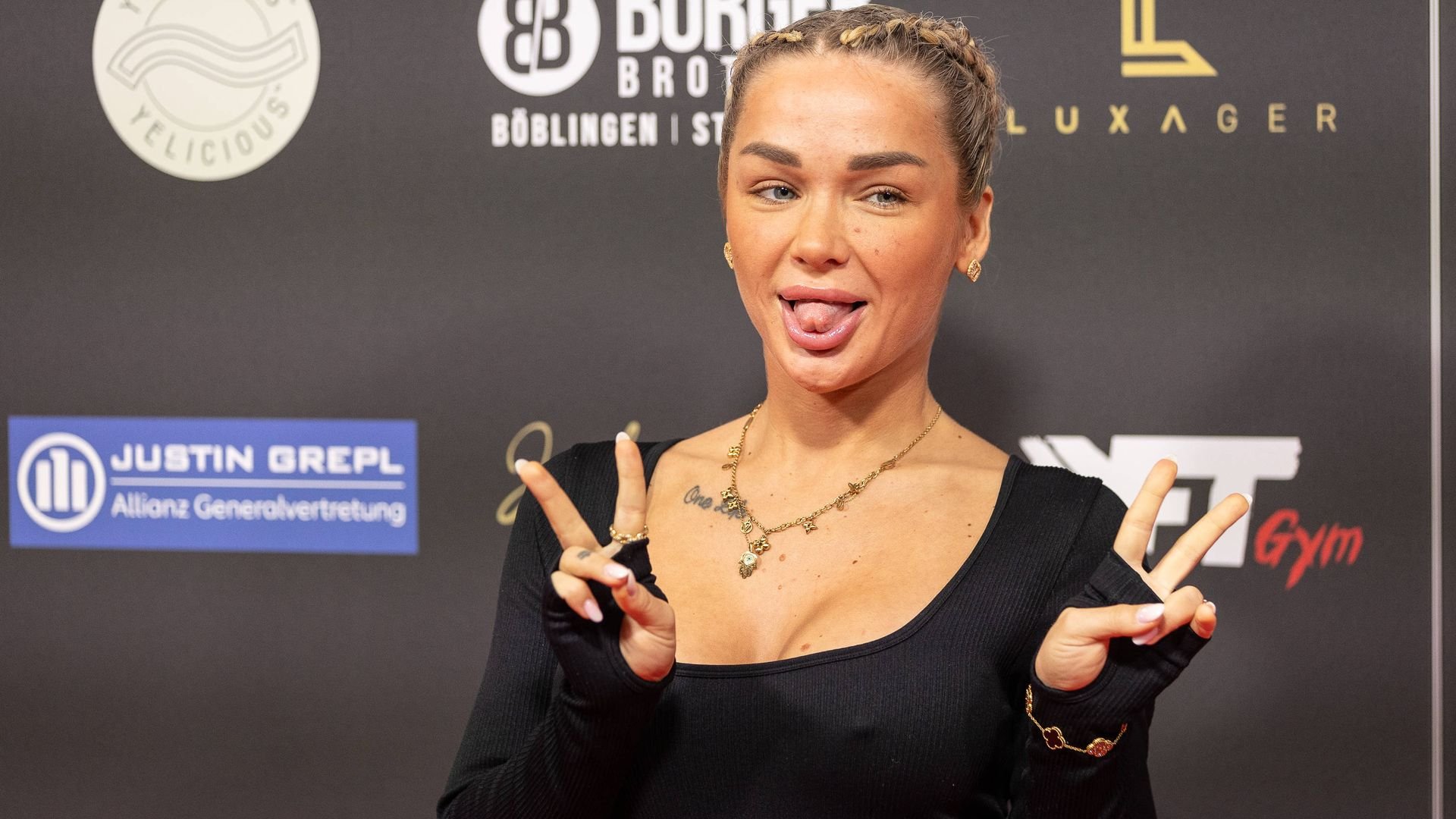 Nicht-treu-Emmy-Russ-teilt-im-Netz-gegen-Vanessa-Nwattu-aus