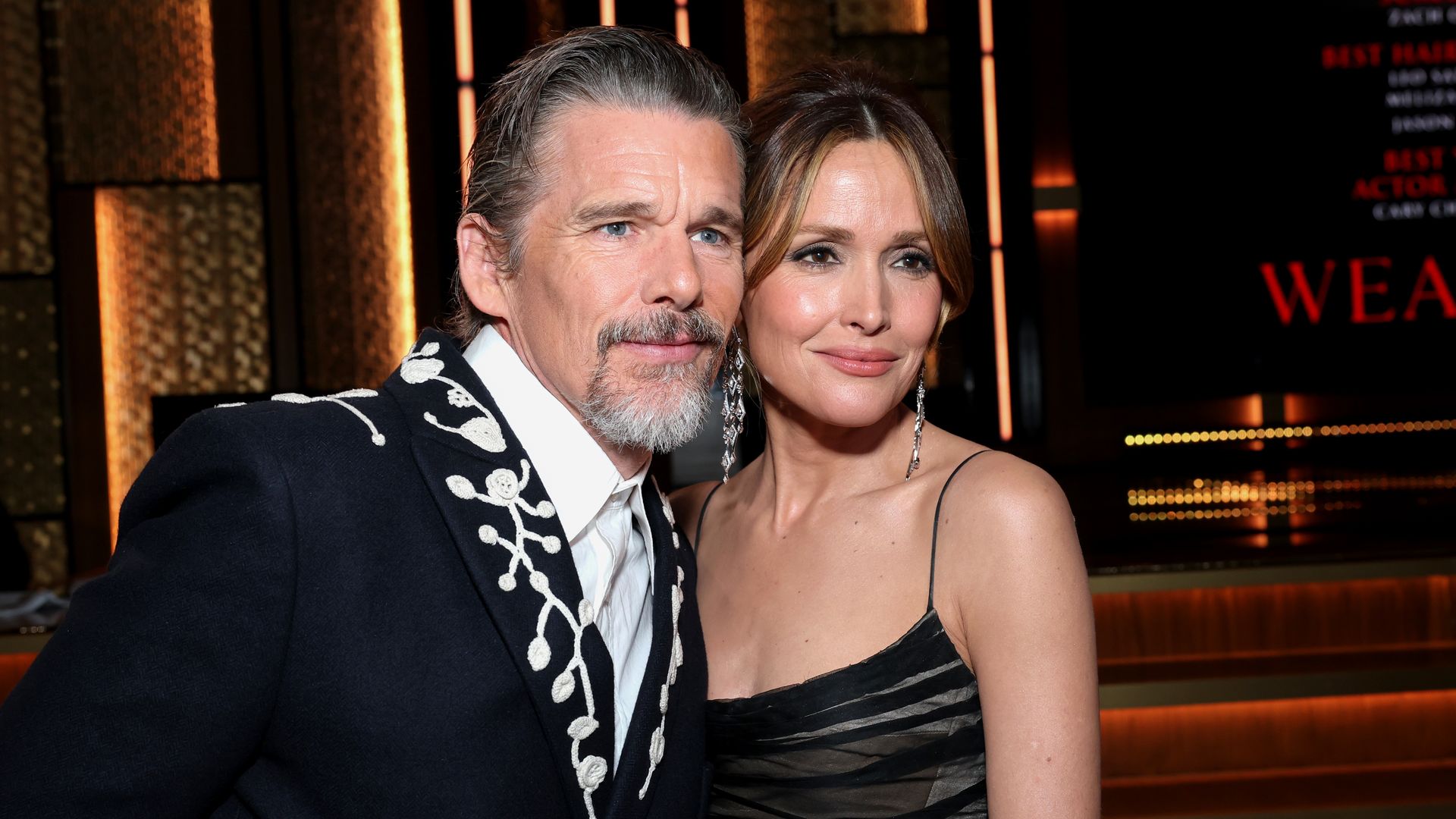 Rose-Byrne-err-tet-Ethan-Hawke-l-ftet-pikantes-Geheimnis