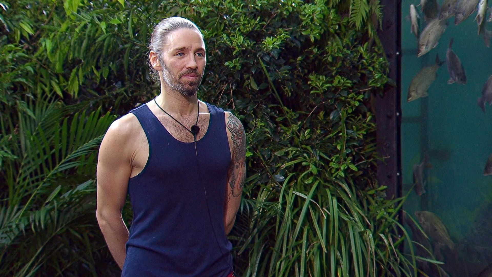 Sterne-So-meistert-Gil-schwere-Unterwasser-Dschungelpr-fung