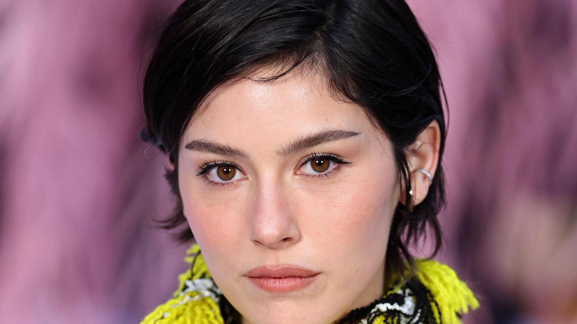 Schnipp-Schnapp-Gracie-Abrams-pr-sentiert-neuen-Pixie-Cut