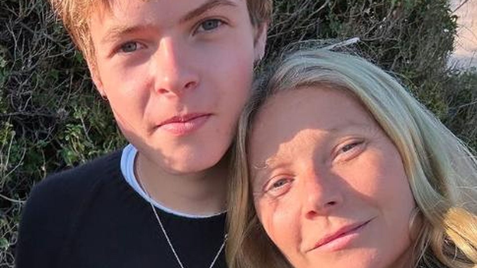 Gwyneth-Paltrows-Sohn-Moses-tritt-als-Model-ins-Rampenlicht