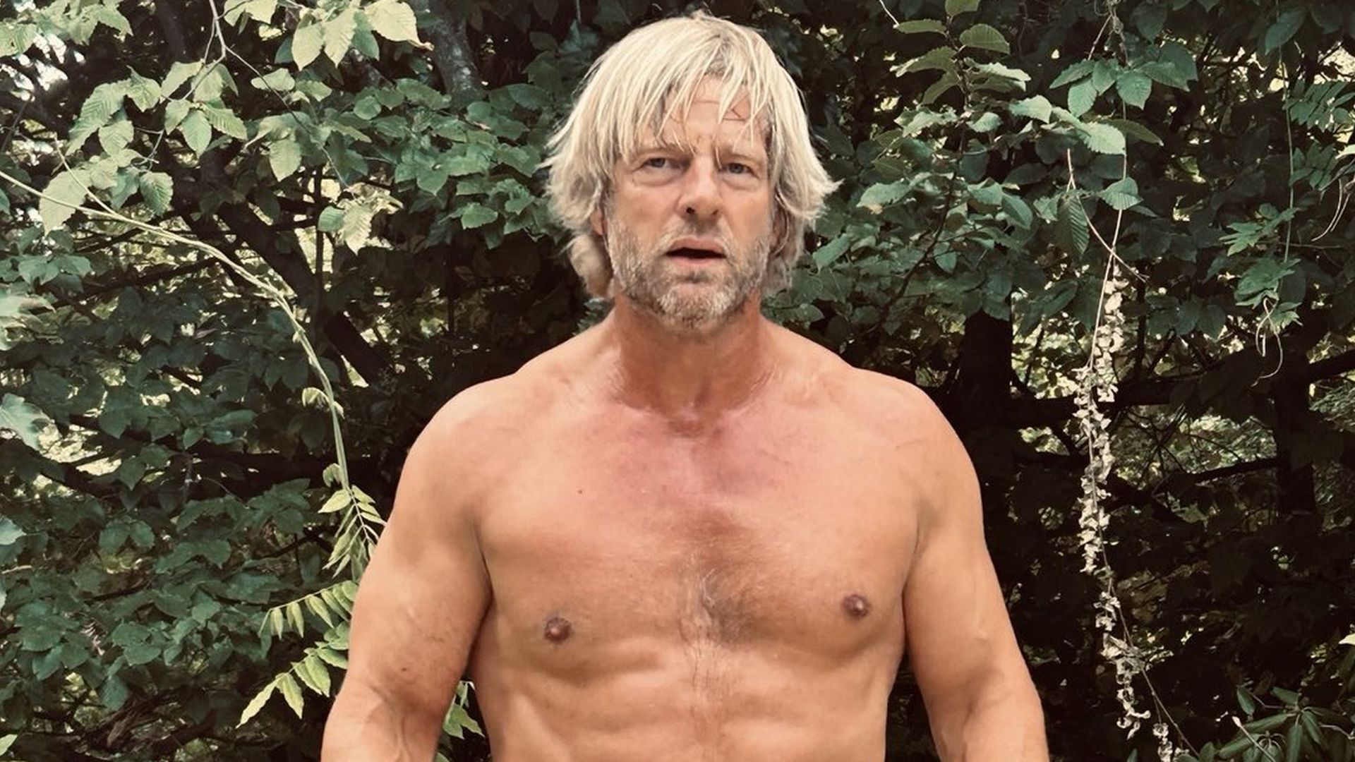 So-h-lt-sich-Henning-Baum-im-Alter-von-53-Jahren-fit