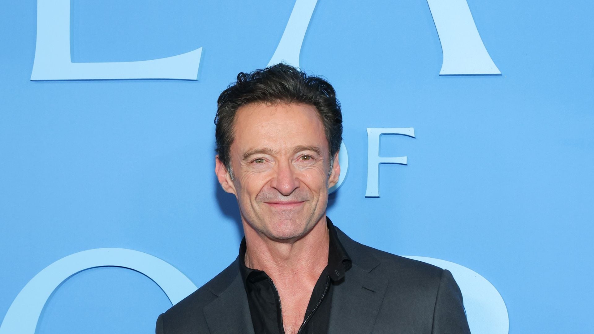 Hugh-Jackman-spielt-Long-John-Silver-im-Schatzinsel-Film