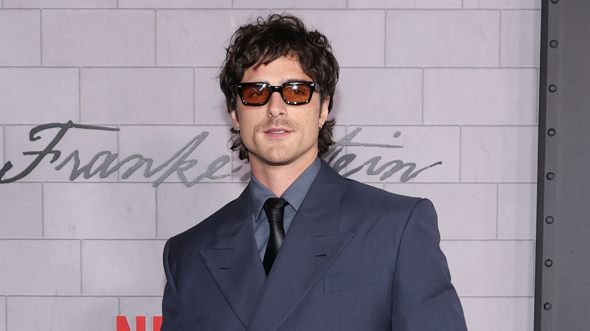 Nach-Trennung-Jacob-Elordi-genie-t-Mittagessen-mit-Model