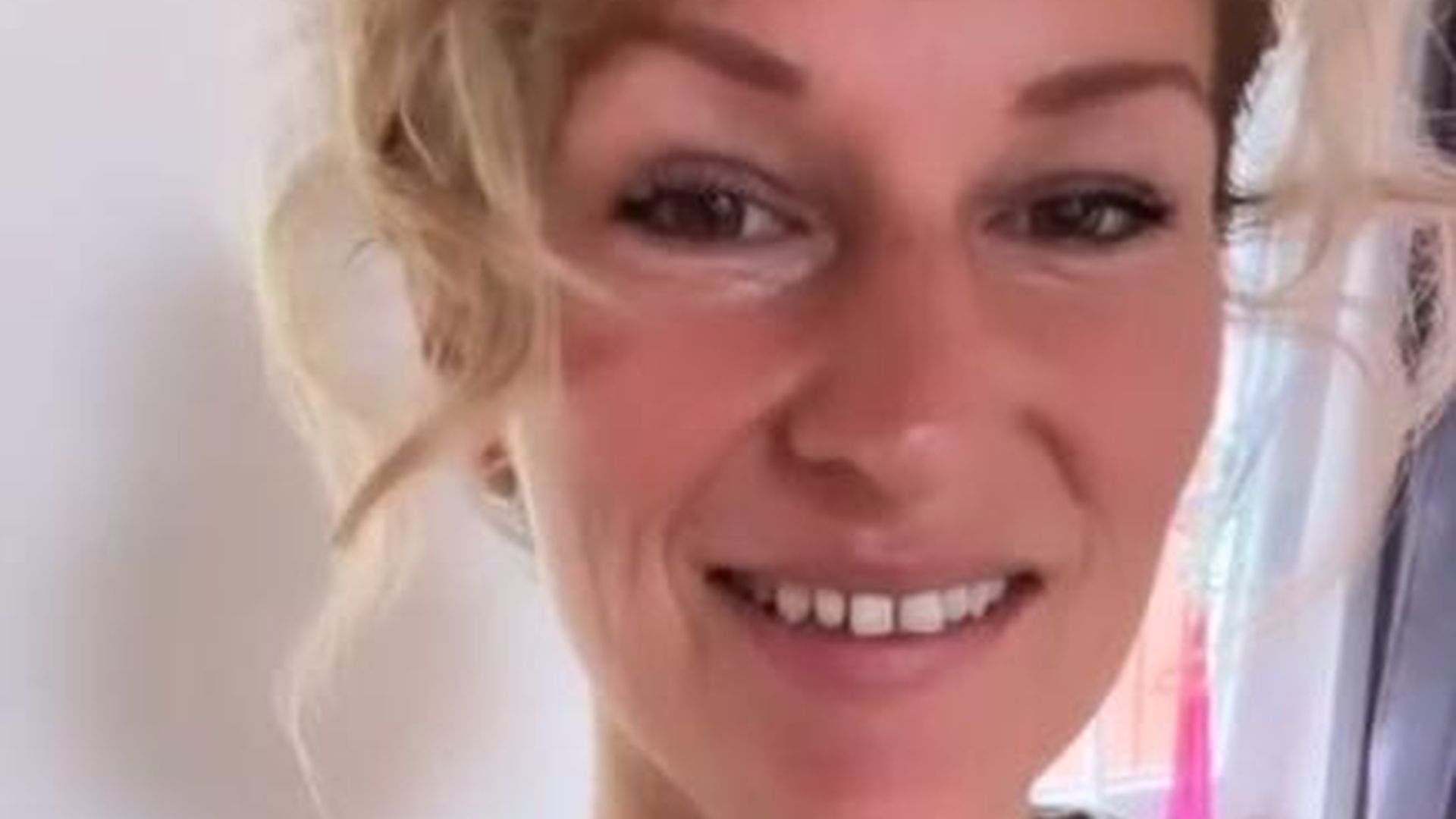 Trauer-um-Familienhund-Janni-Kusmagk-reanimierte-ihn-noch