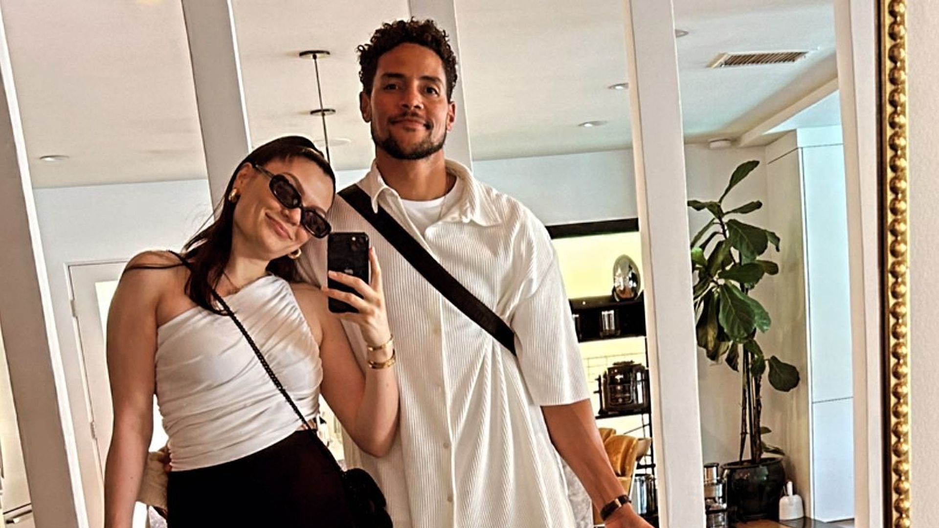 Mening erim mashina bilan sikilgan