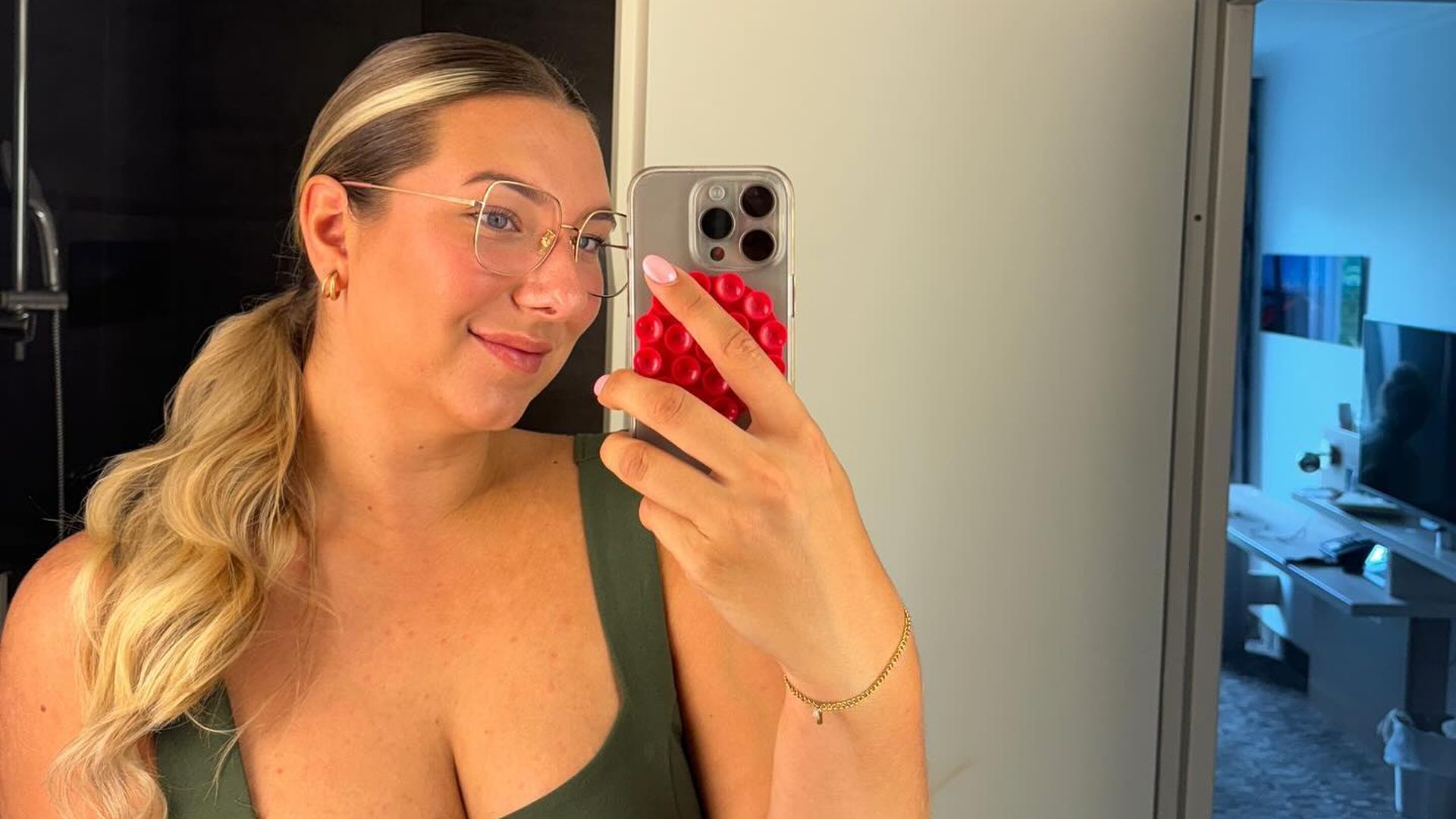 Hamburg statt Malle: Joelina Karabas vermisst ihre Familie