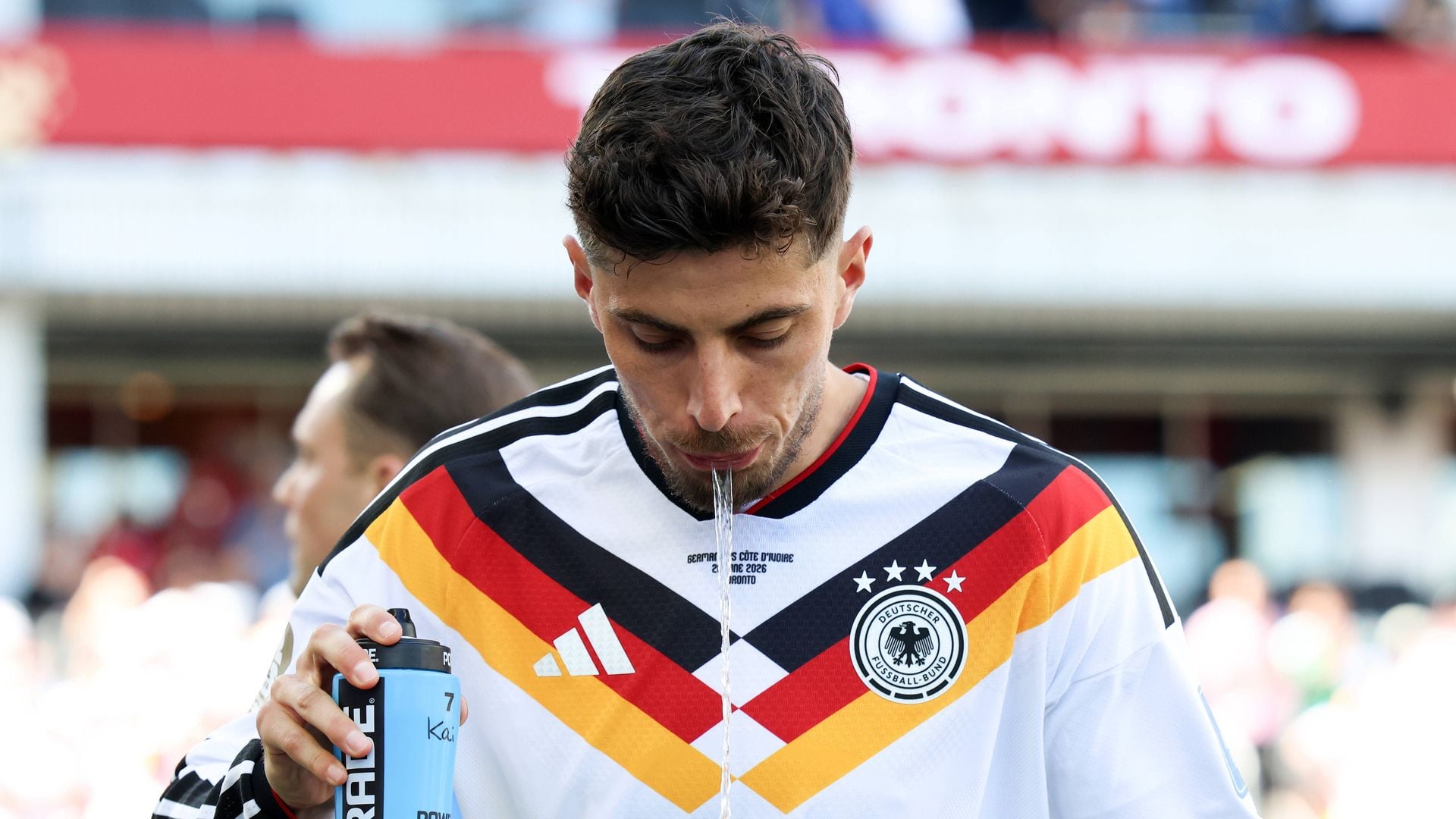 K-hlgelee-im-Drink-Kai-Havertz-geht-mit-Urlaubsstory-viral