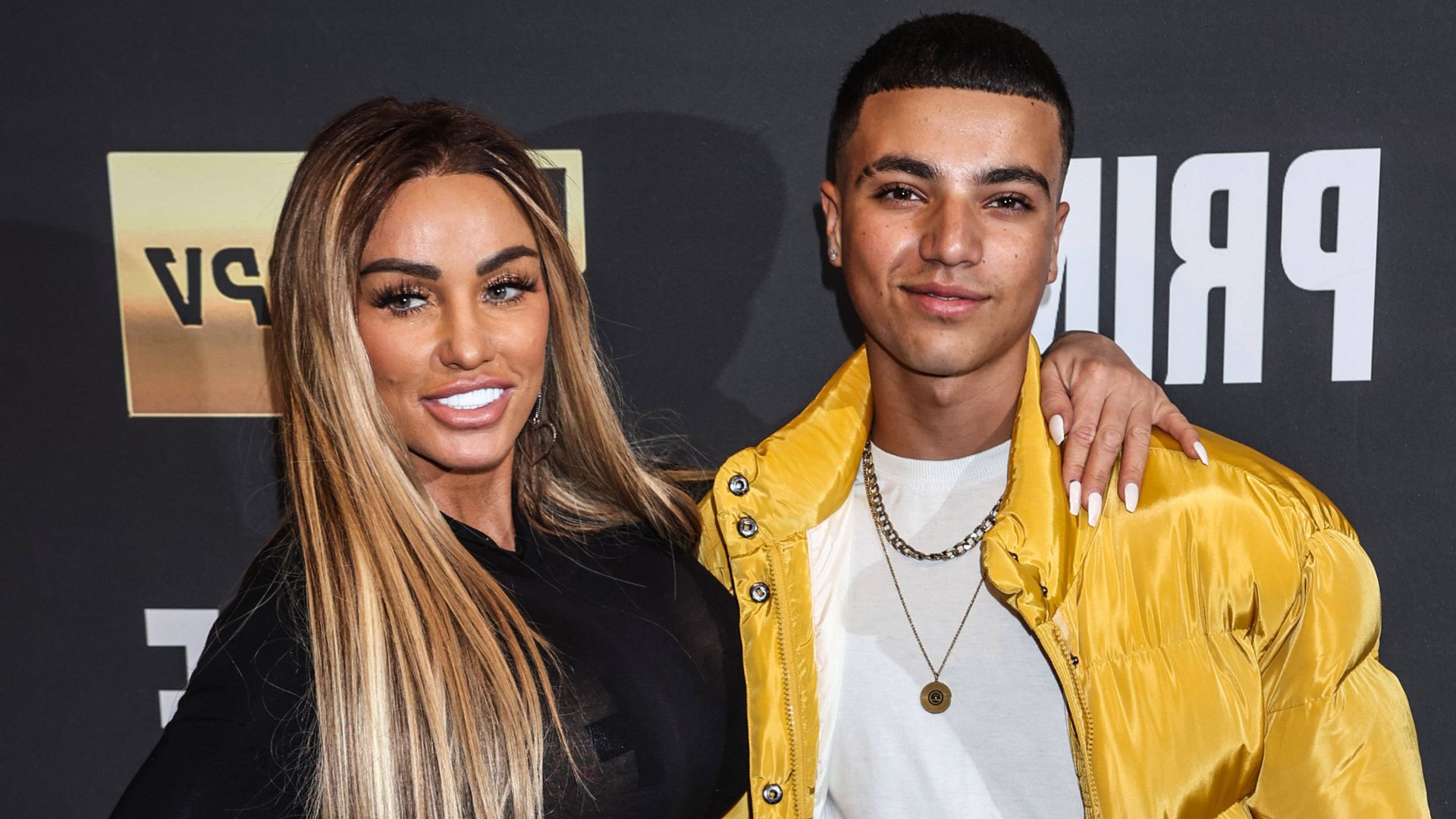 Katie-Price-Sohn-Junior-Andre-dementiert-Verlobungsger-chte