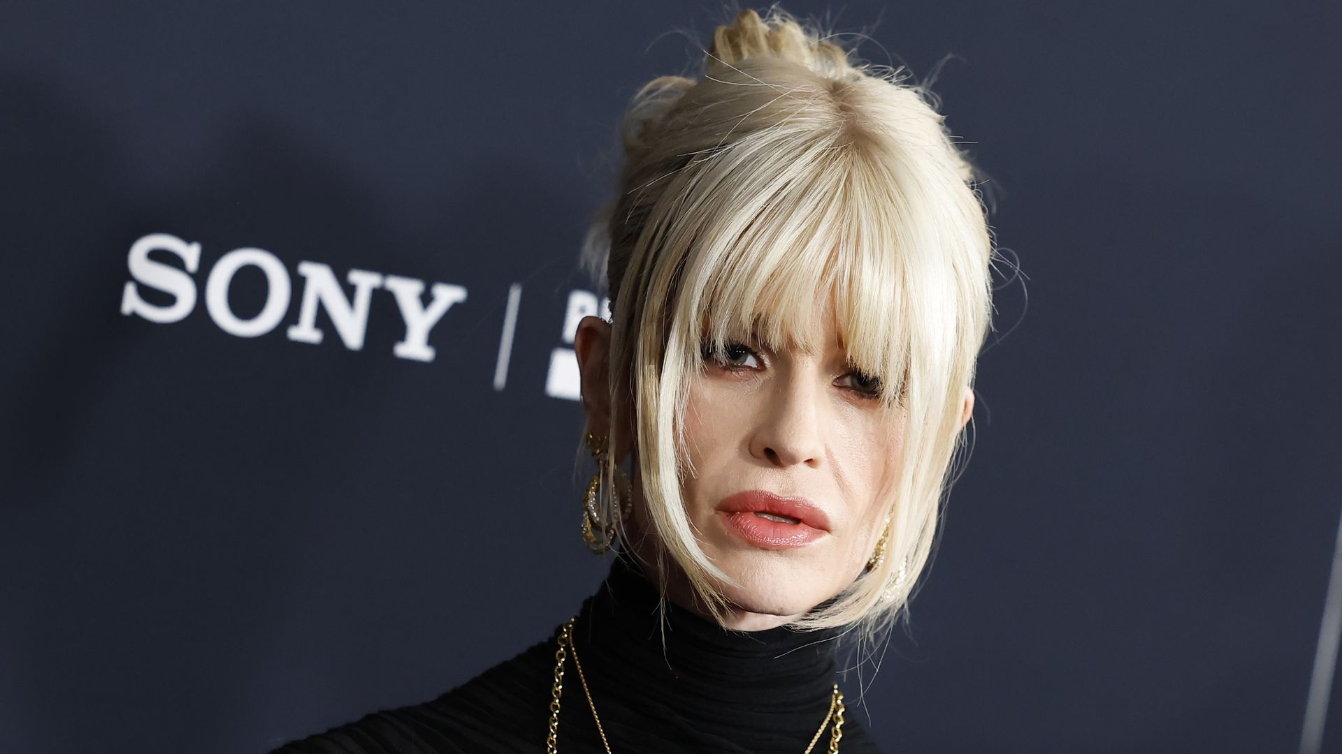 Neue-Fotos-von-Kelly-Osbourne-H-nde-sorgen-f-r-Furore