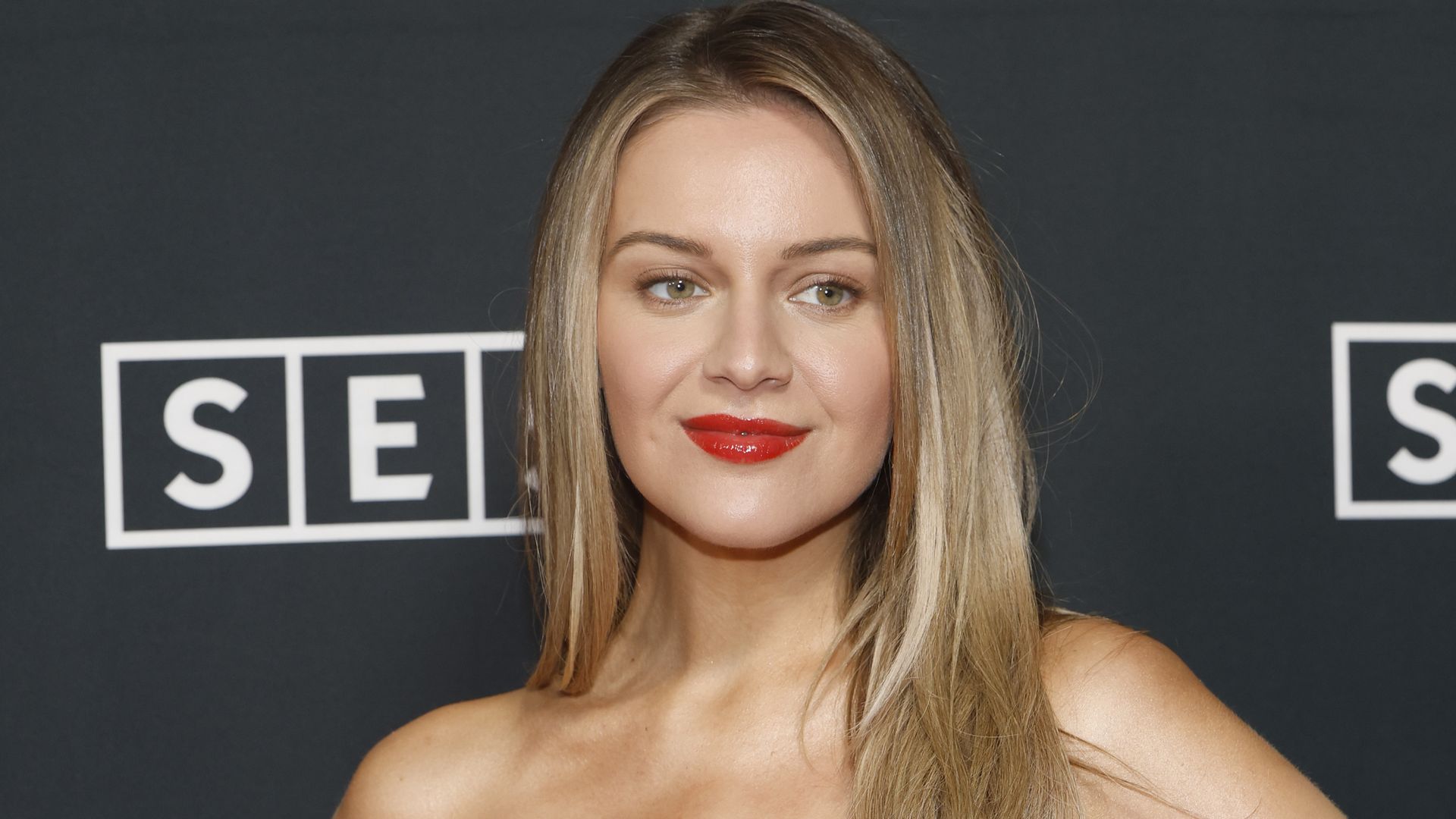 Kelsea-Ballerini-meldet-sich-nach-Trennung-bei-ihren-Fans