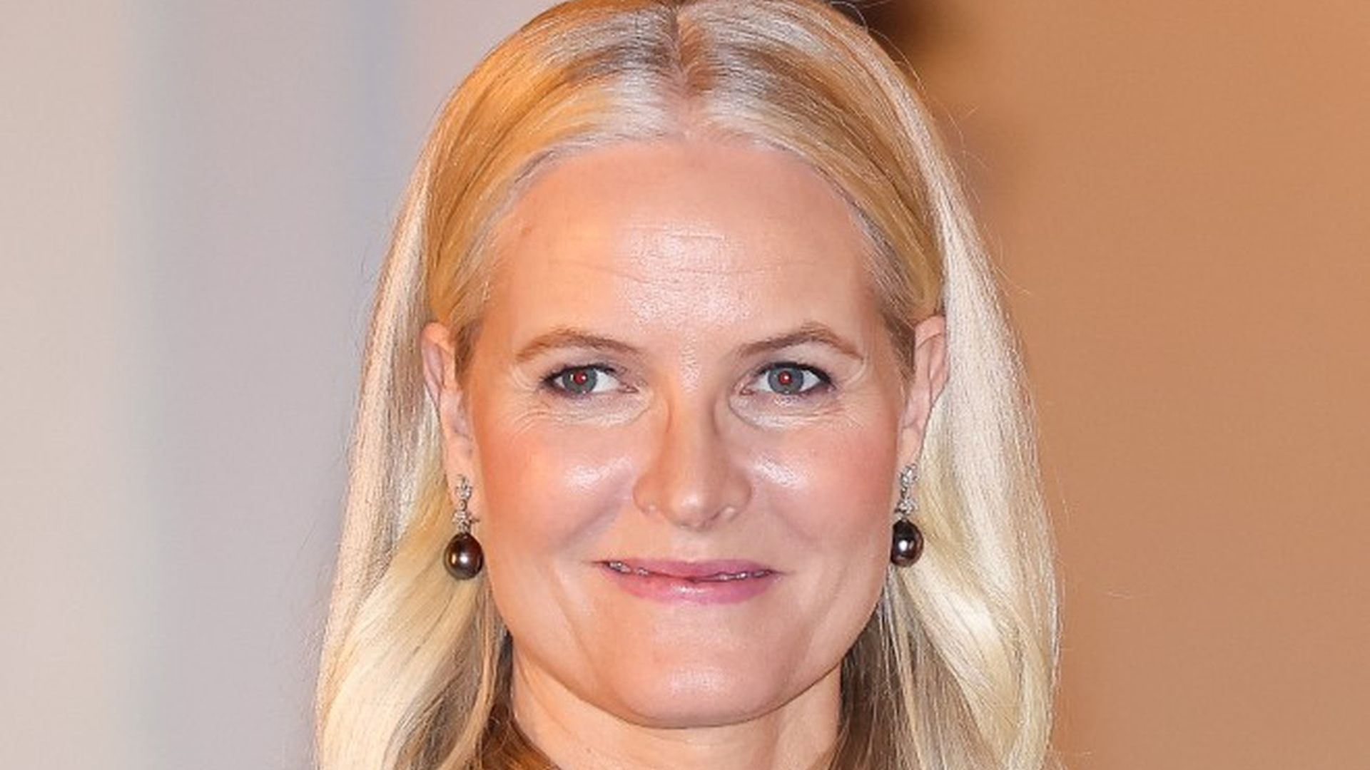 Mette-Marit-u-ert-sich-erstmals-zu-Sohn-Marius-Skandalen