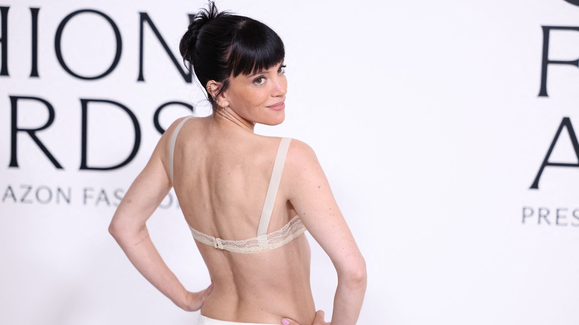 Lily-Allen-wieder-verliebt-Sie-k-sst-den-Autor-Jonah-Freud