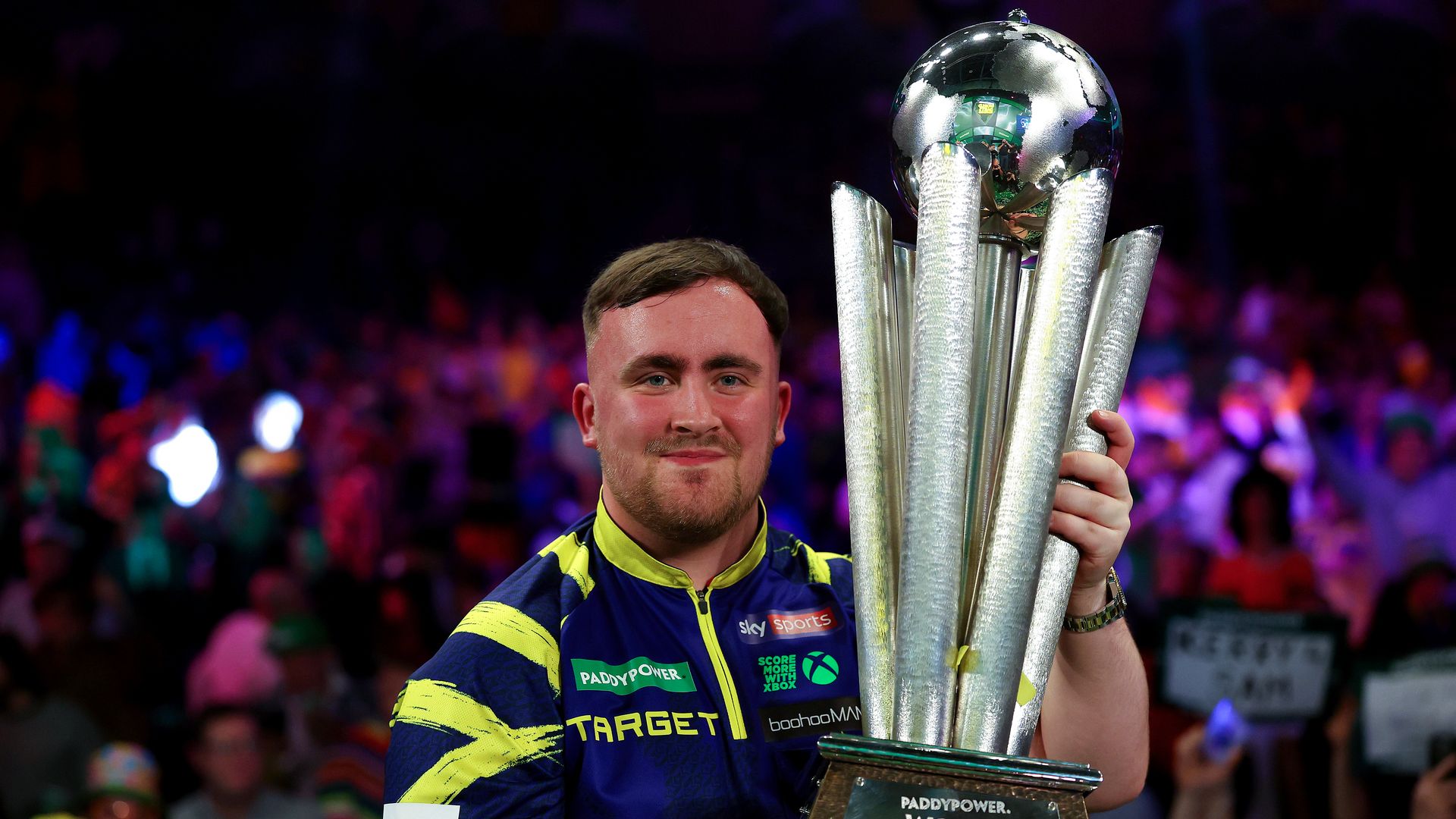 Luke-Littler-18-wird-zum-zweiten-Mal-Darts-Weltmeister