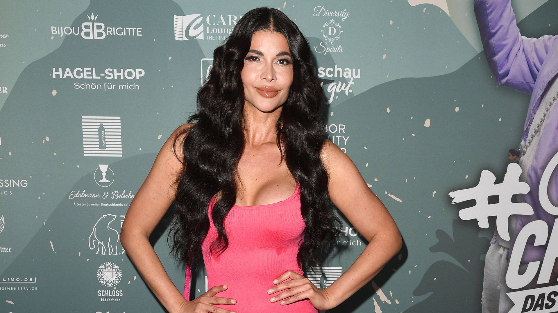 Schutz-ist-wichtig-Micaela-Sch-fer-kennt-ihren-HIV-Status