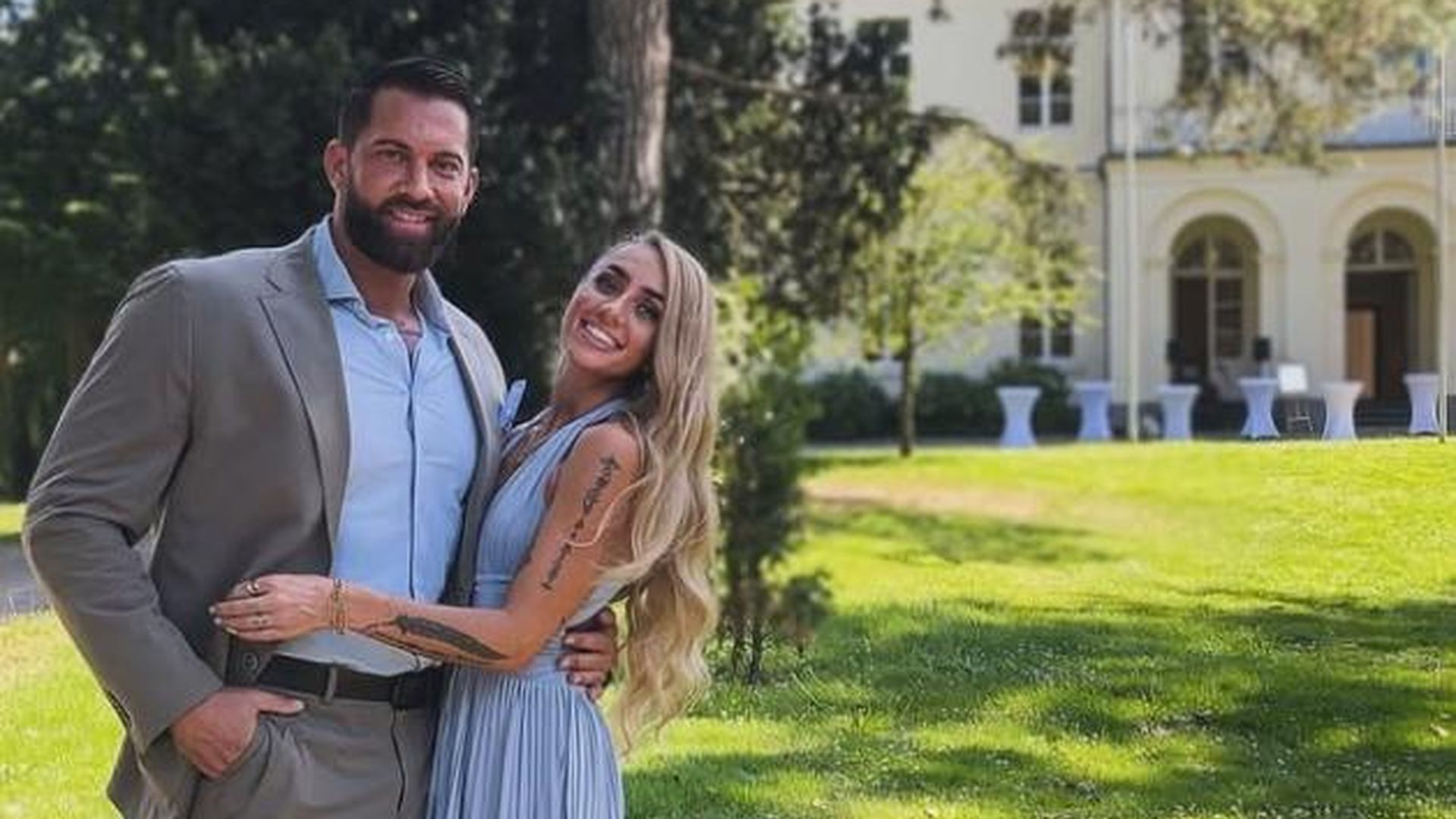 In-Vegas-Ex-Bachelor-Oliver-Sanne-und-Jil-haben-geheiratet