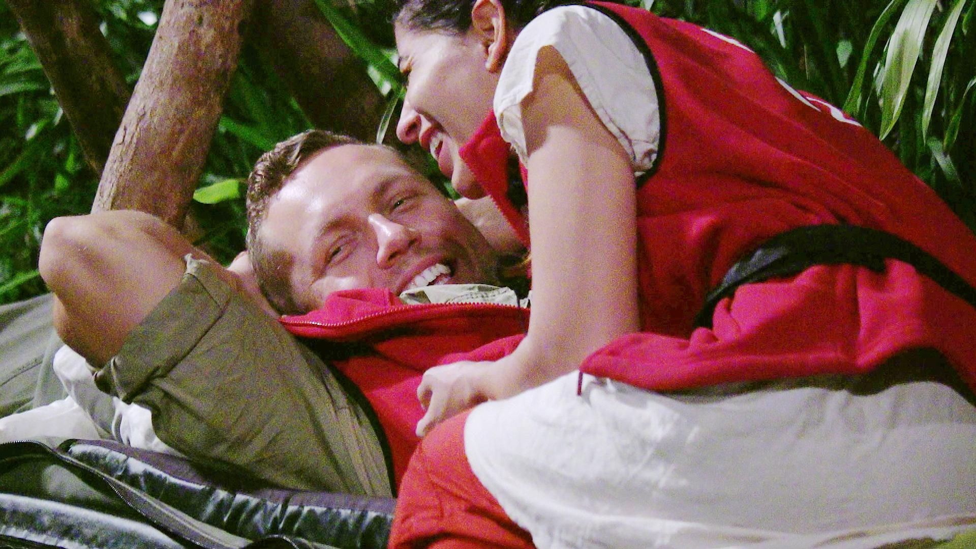 Flirt-Versuch-im-Dschungelcamp-So-erlebte-Patrick-Evas-N-he