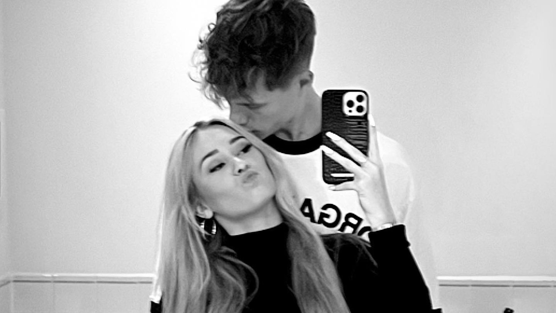 Versöhnt? Luca und Payton Ramolla folgen sich wieder im Netz