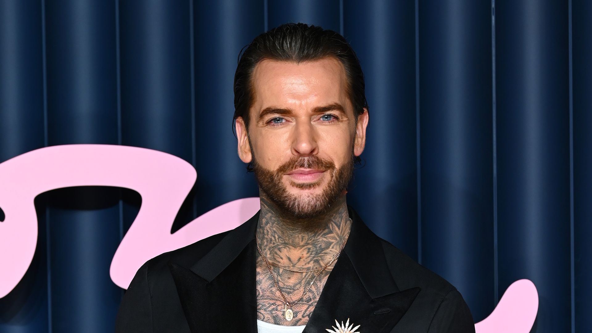 Gesicht-zertr-mmert-Strictly-Star-Pete-Wicks-ist-gest-rzt