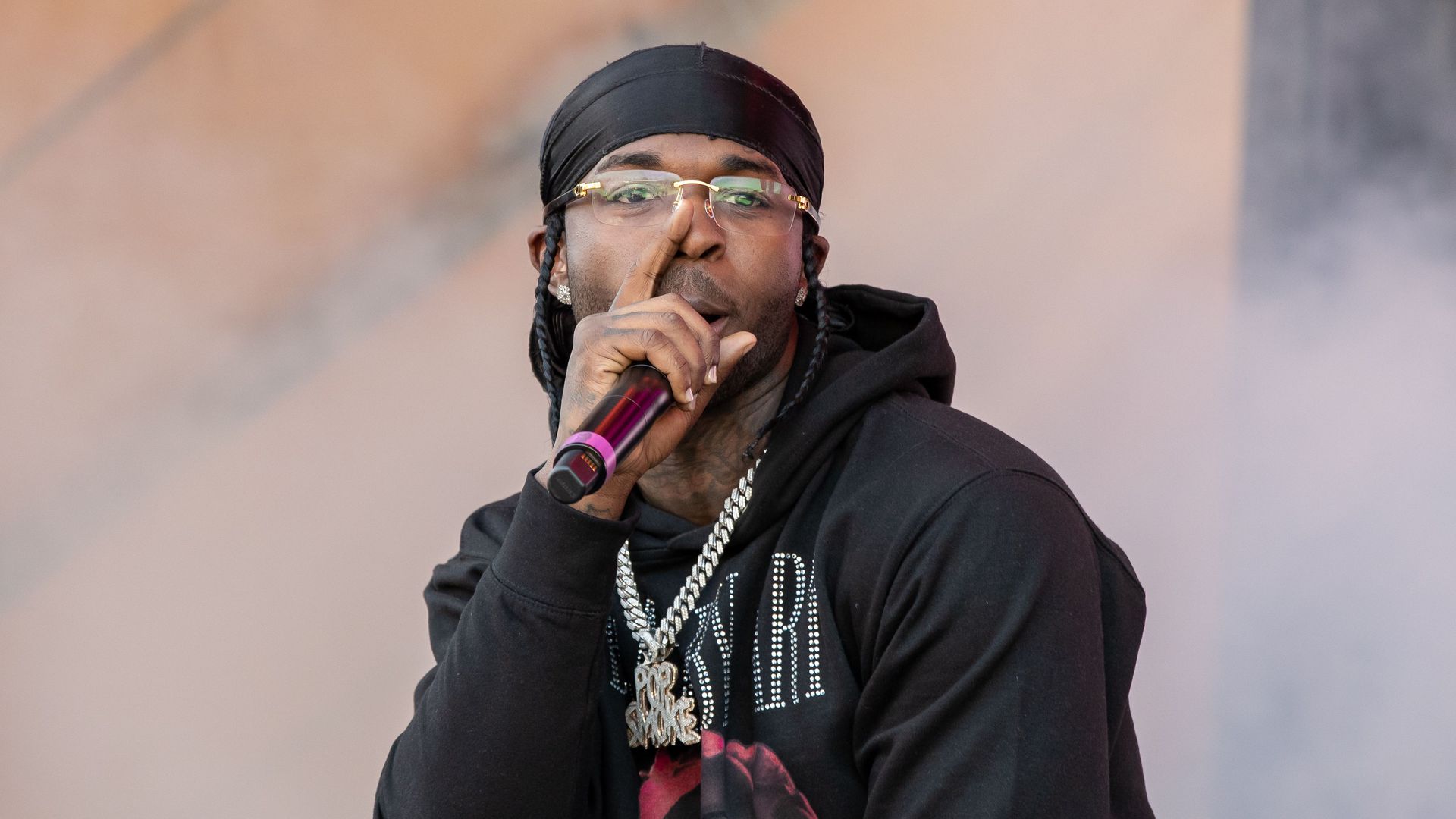 Smoke Wavy Rapper Rapper Pop Smoke hatte vor seinem Tod Morddrohungen erhalten