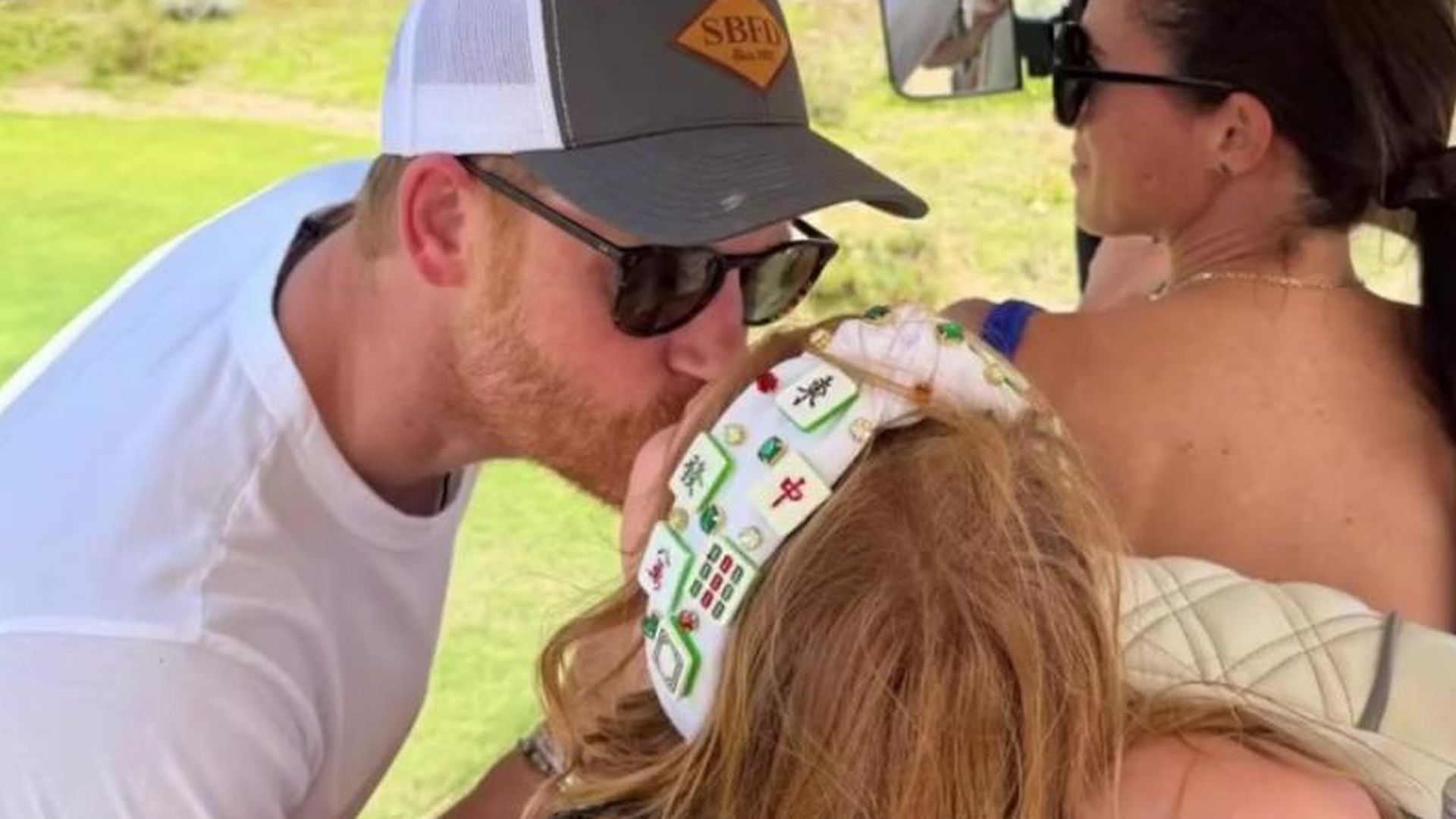 Prinz Harry Wird 42 Meghan Teilt Seltene Fotos Mit Den Kids prinz-harry-wird-42-meghan-teilt-seltene-fotos-mit-den-kids