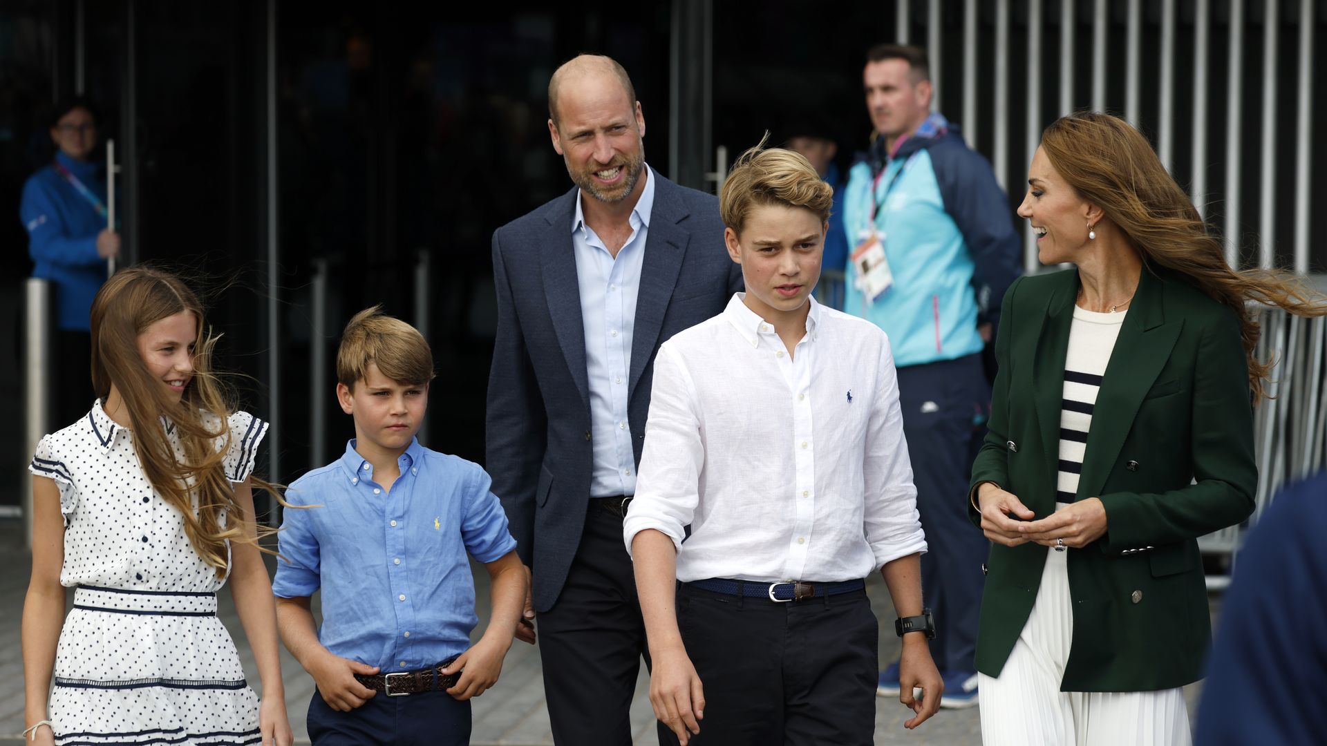Prinz George Peinlich Ber hrt Bei Erstem Teenager Auftritt Prinz George Peinlich Ber hrt Bei Erstem Teenager Auftritt