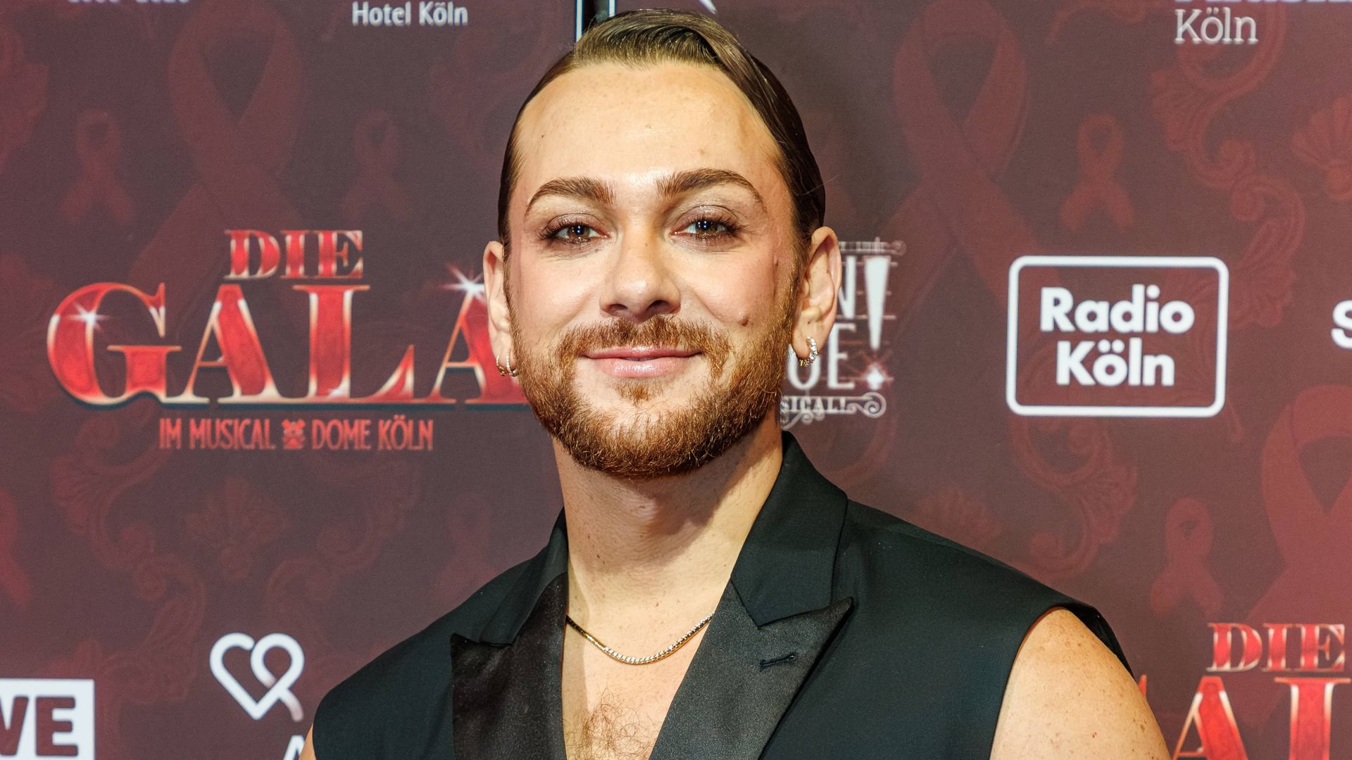 Diamant-aus-Asche-So-will-Riccardo-Simonetti-Vater-ehren