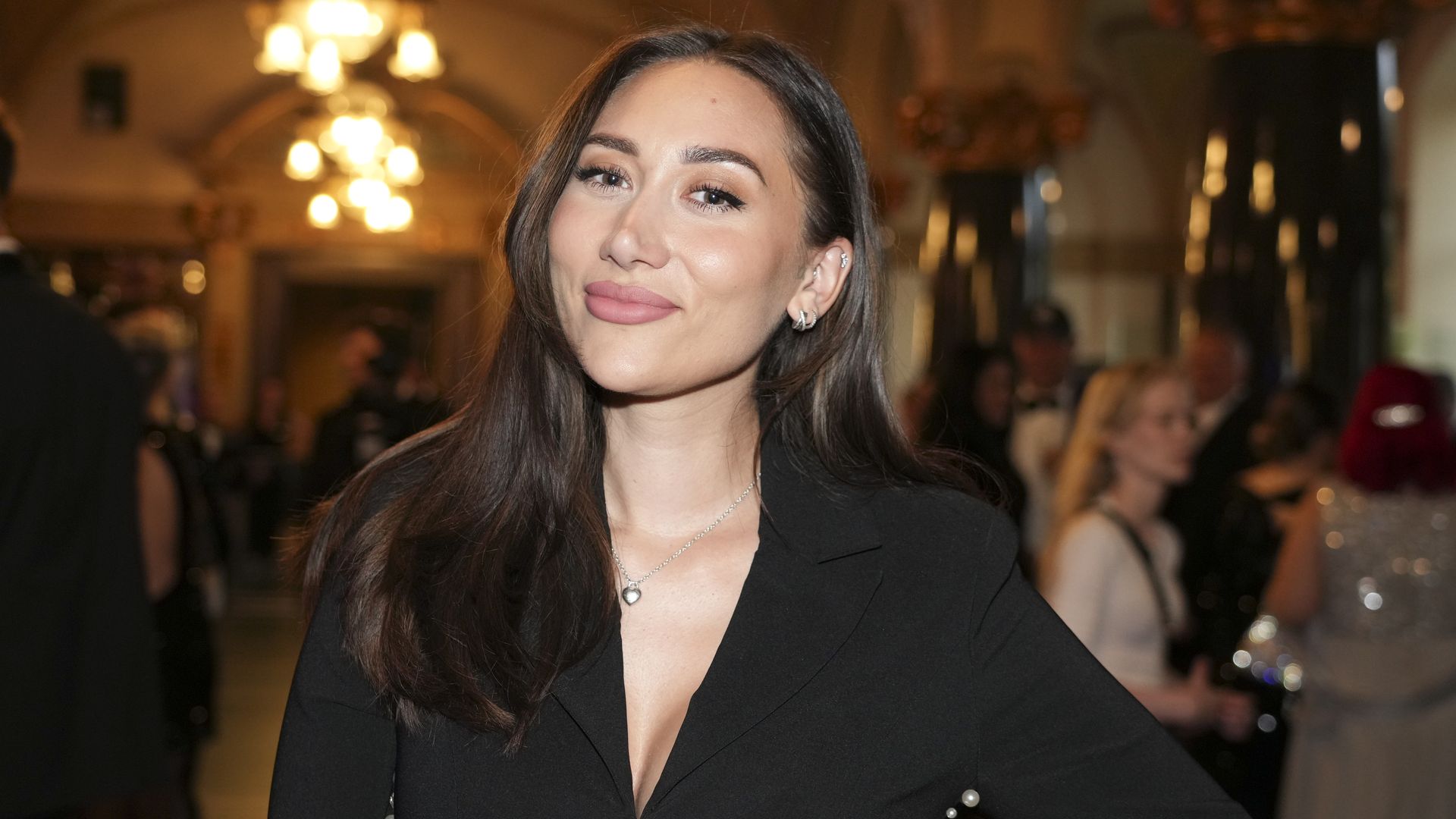 -Eine-Art-Urlaub-Samira-Yavuz-hat-Bock-auf-neue-TV-Formate