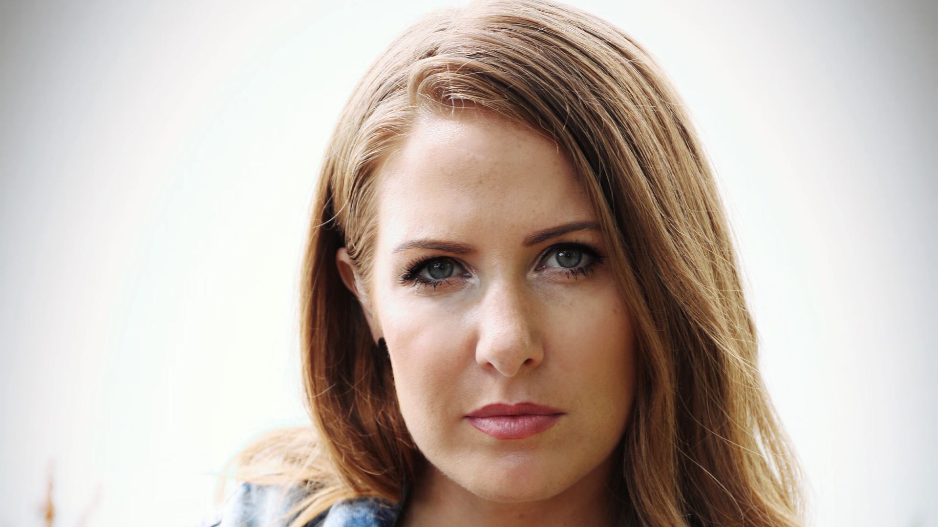 Zuerst Straßenmusikerin: Sarah Bird hofft auf Durchbruch