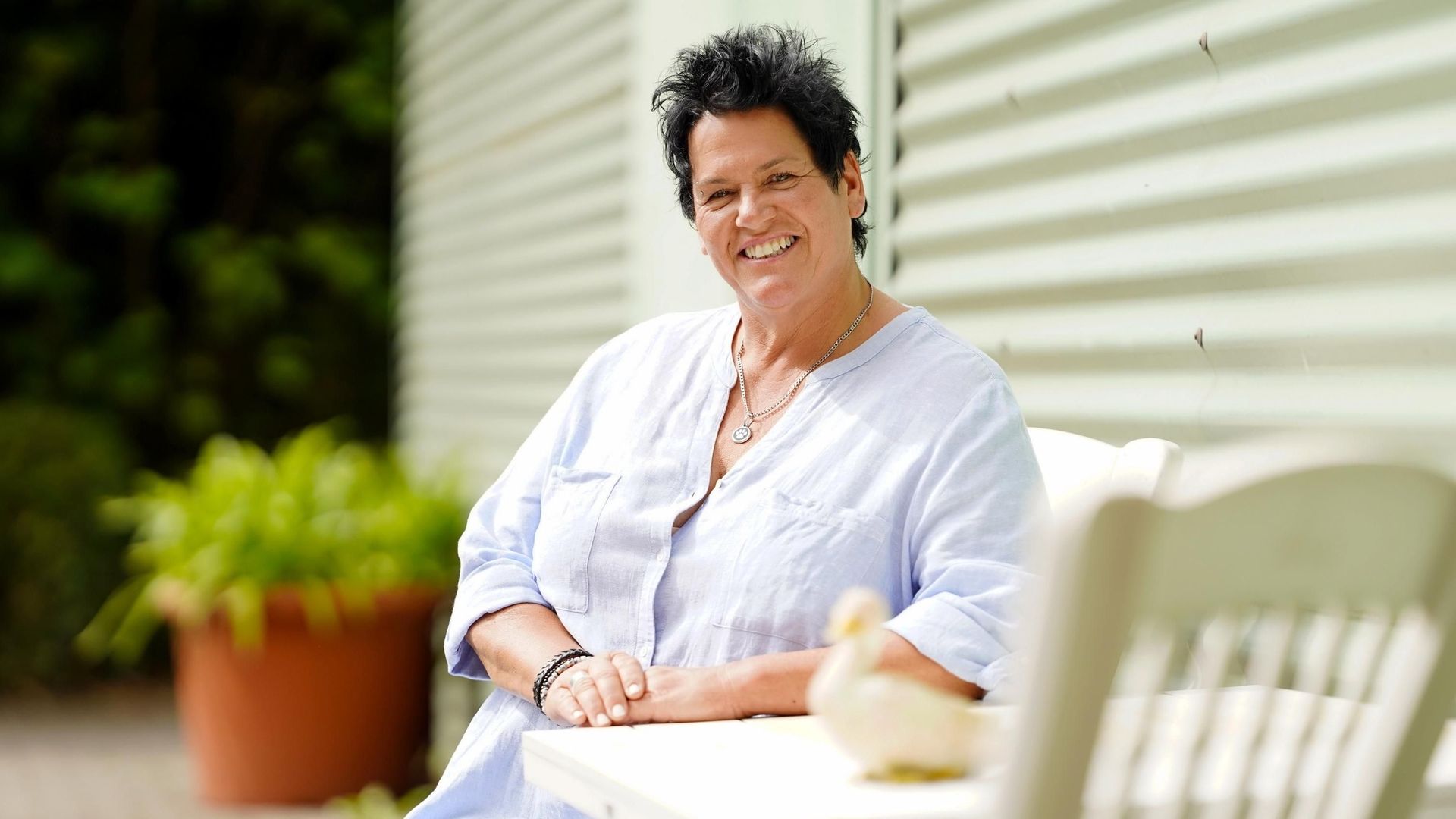 -berraschung-Bauer-sucht-Frau-Simone-k-sst-diesen-Bauern