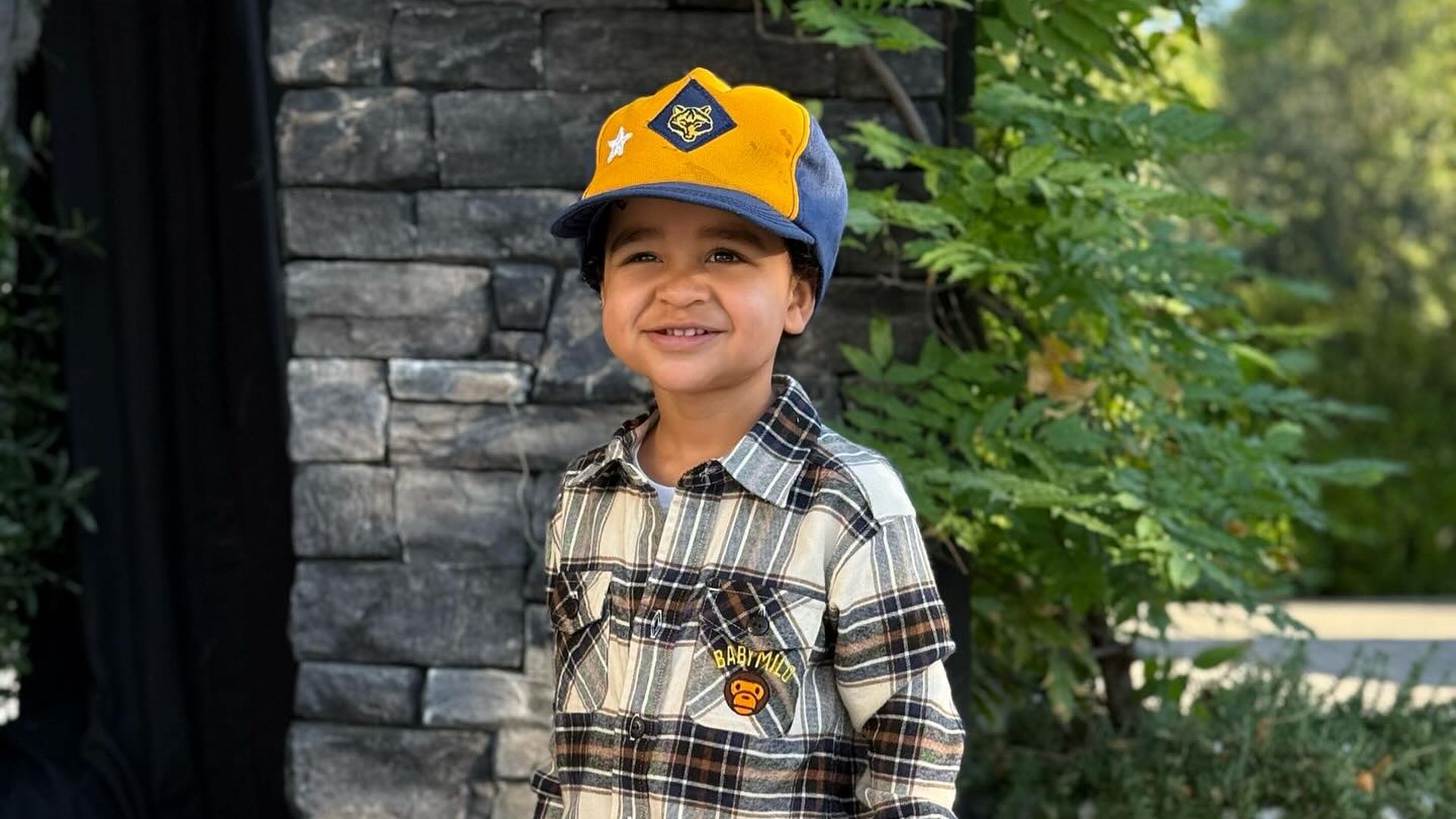 Unglaublich-Kris-Jenners-Enkel-spricht-mit-verstorbenem-Opa