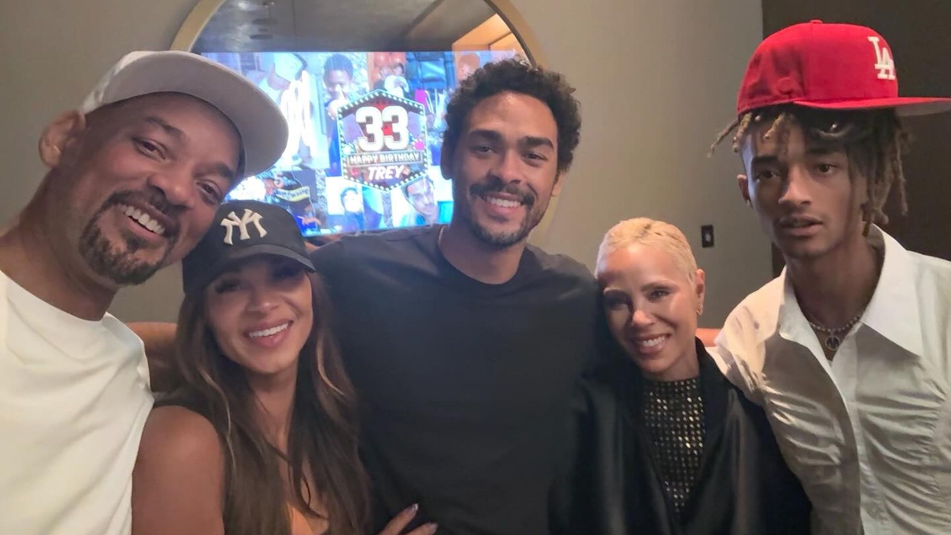 Will-Smith-strahlt-auf-Foto-mit-Jada-Ex-Frau-und-S-hnen